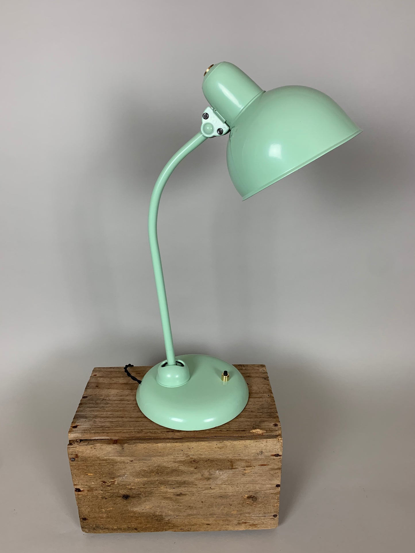 Kaiser Idell 6551 - Mintgrön