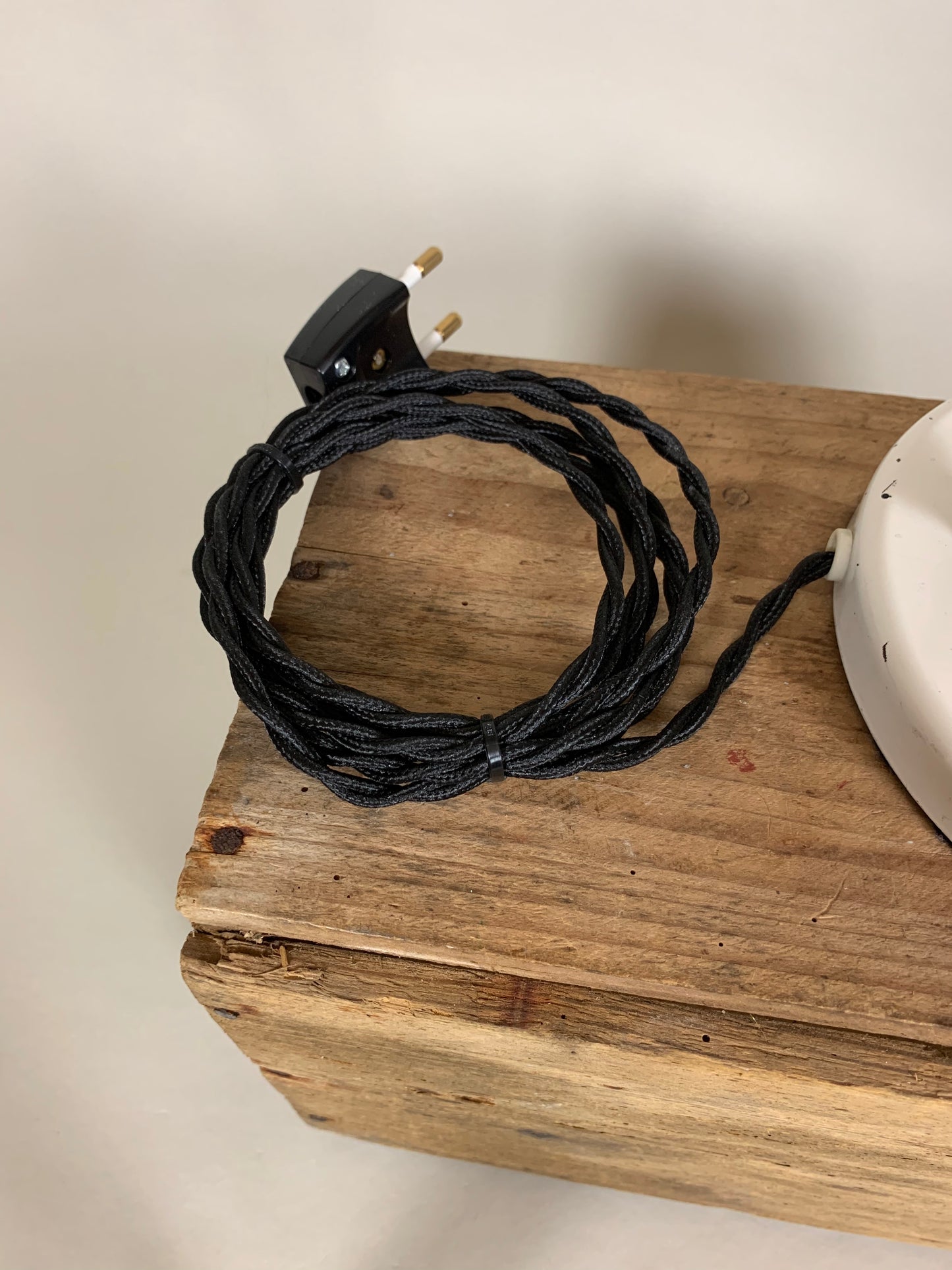 Vintage lampa - Vit