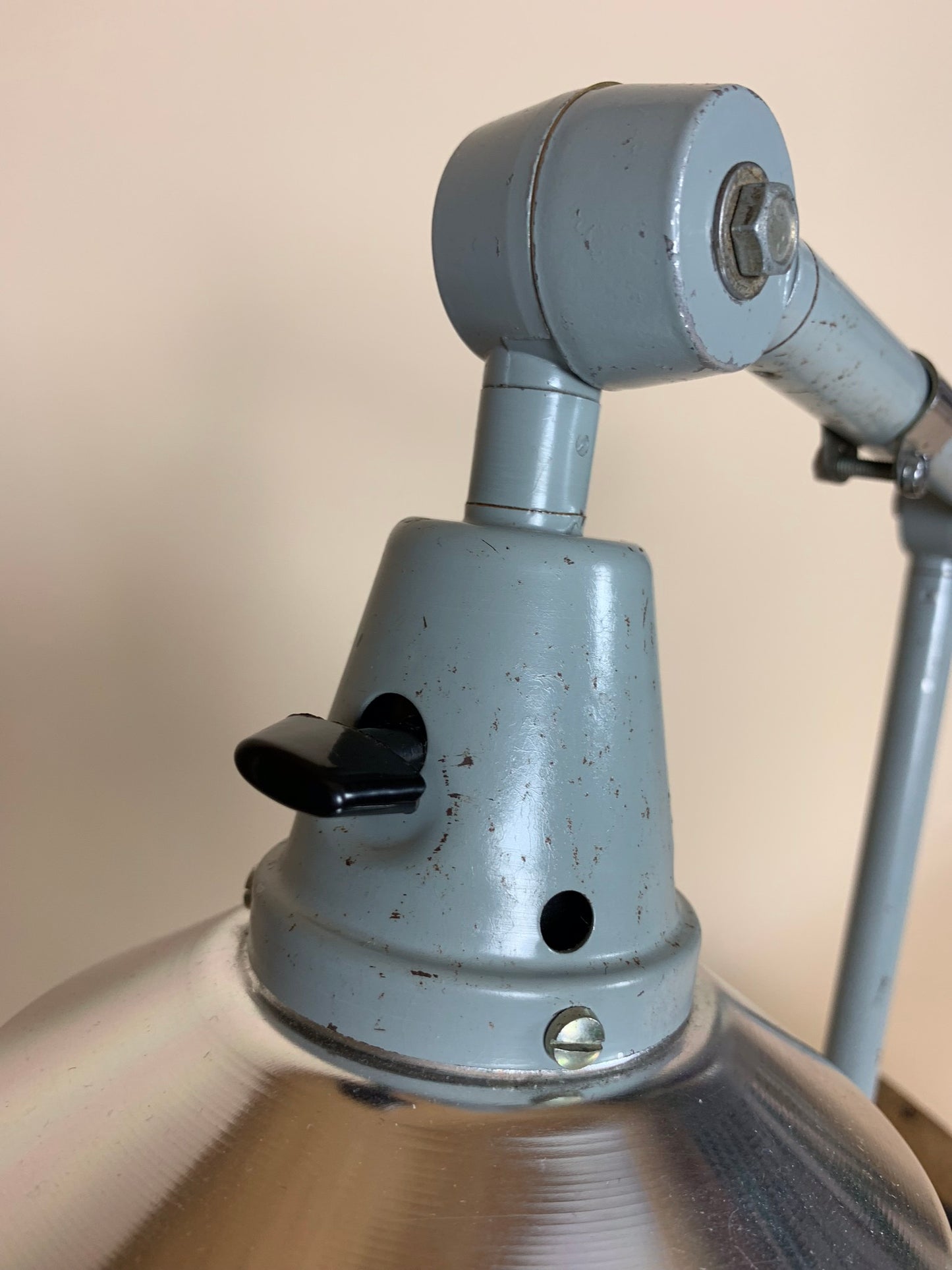 Midgard lampa - designad av Curt Fischer på 1920-talet