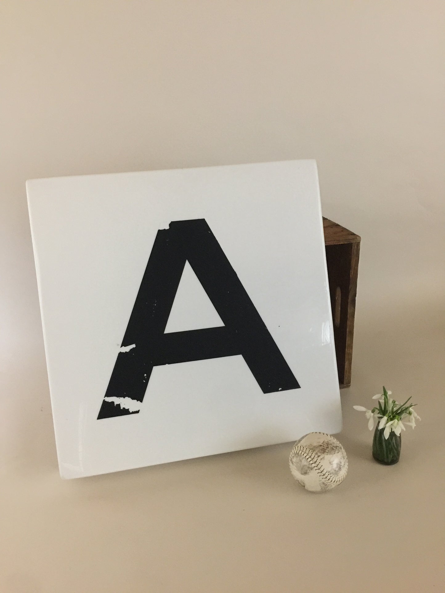 Fasadbrev från en mynttvätt på Amager