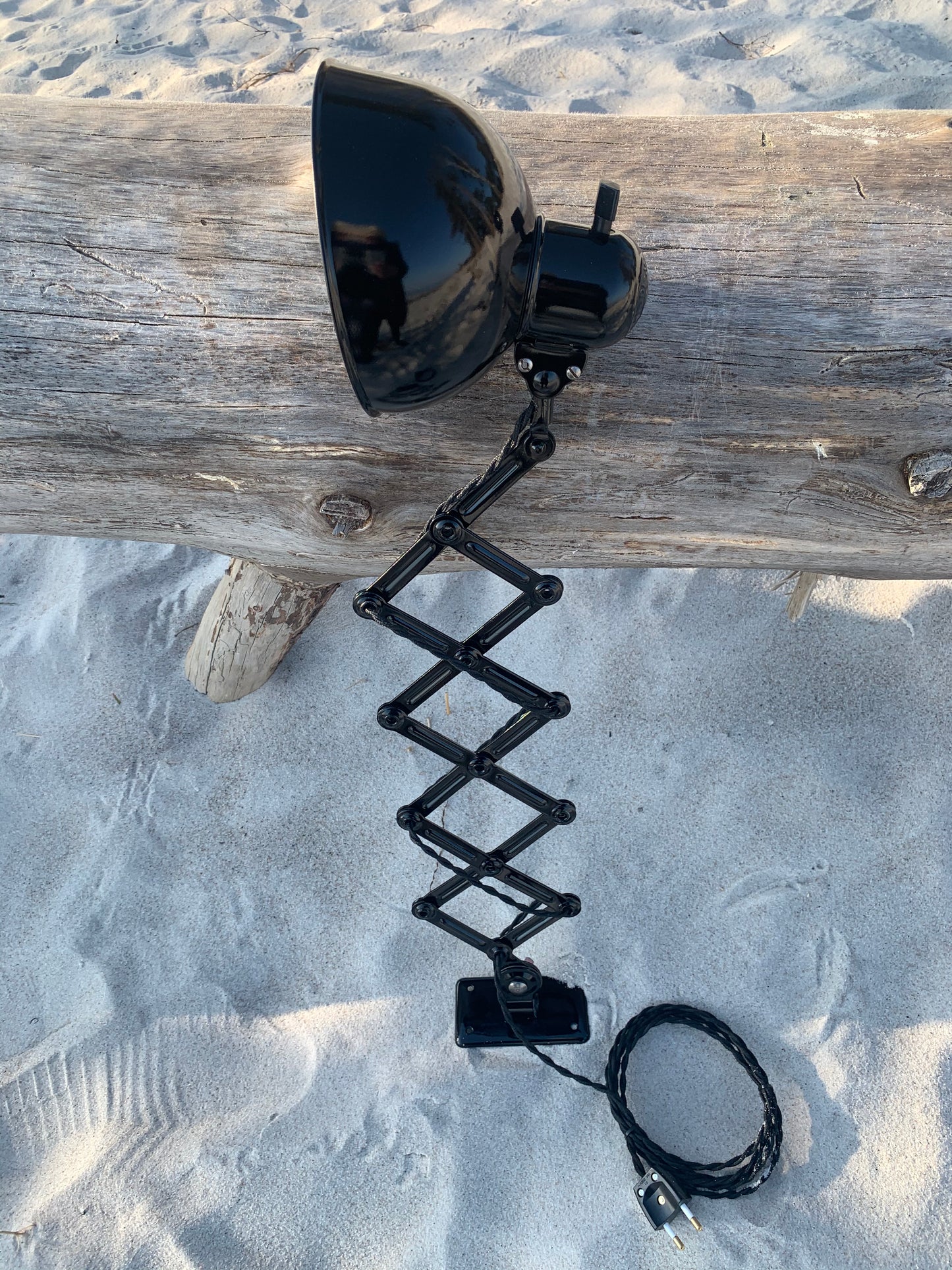 Kaiser Idell 6582 - Svart saxlampa