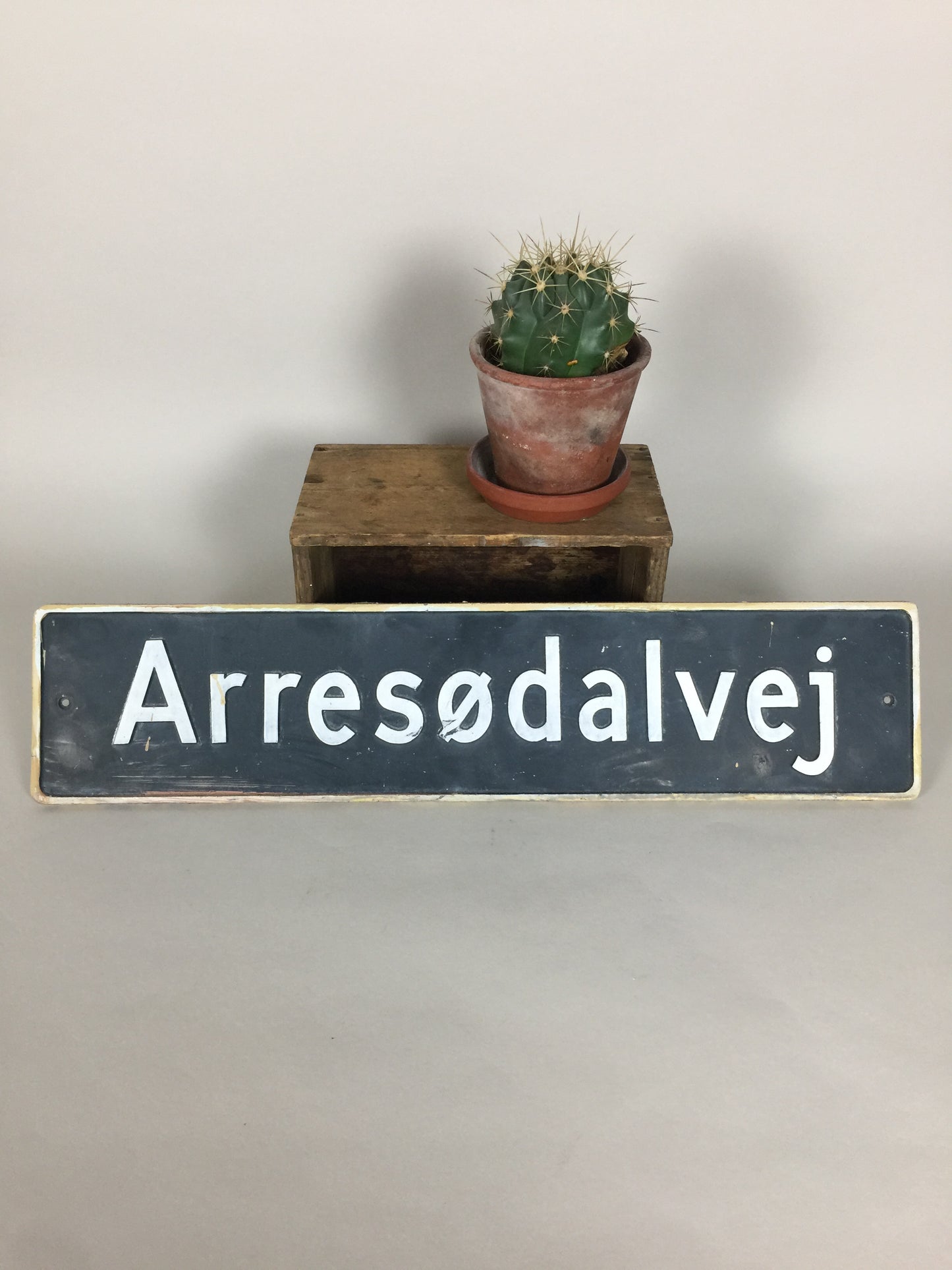 Vägskylt från Arresødalvej