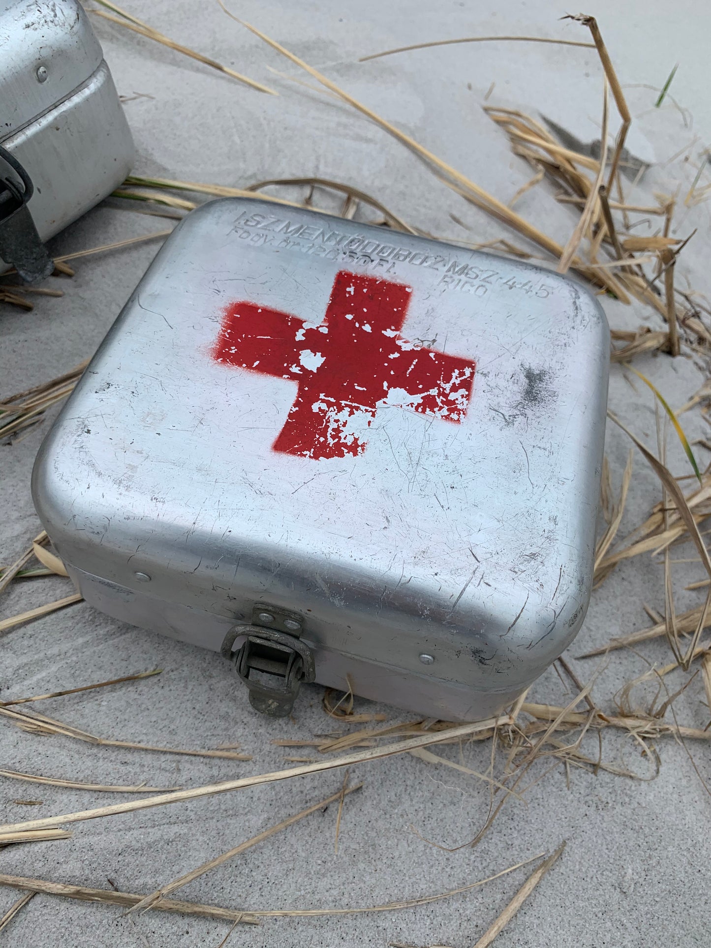 Röda korset box - Priset är pr PCS.