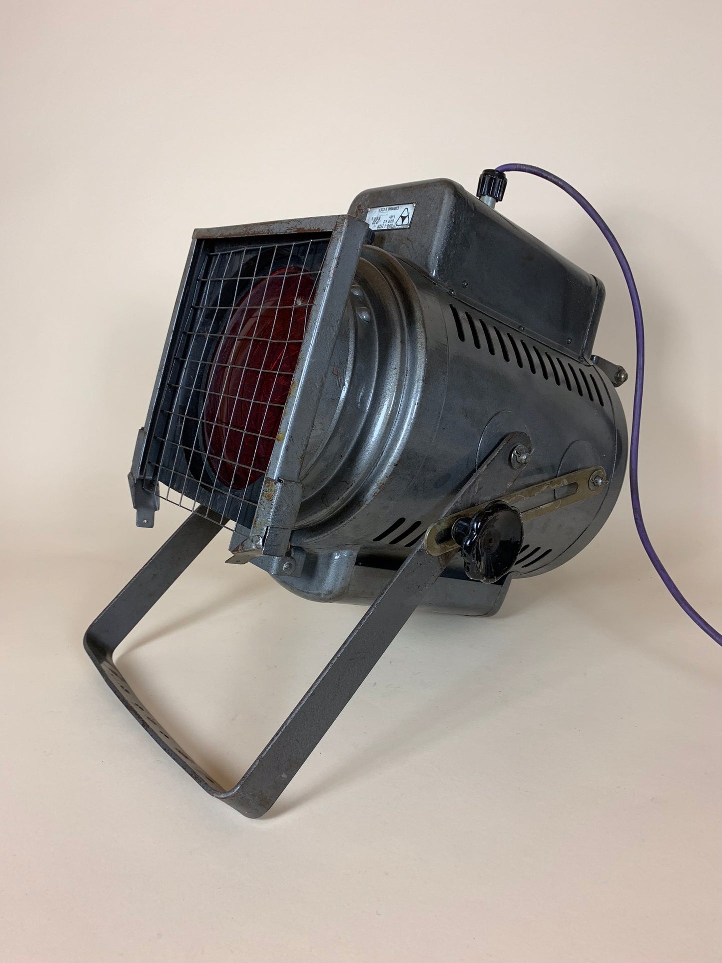 Projektor med rött eller vitt glas