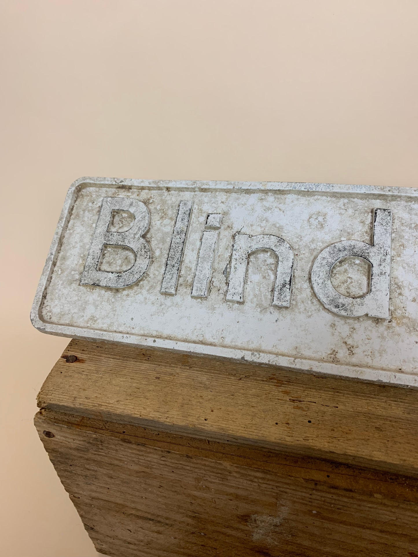 Charmig skylt - blind väg