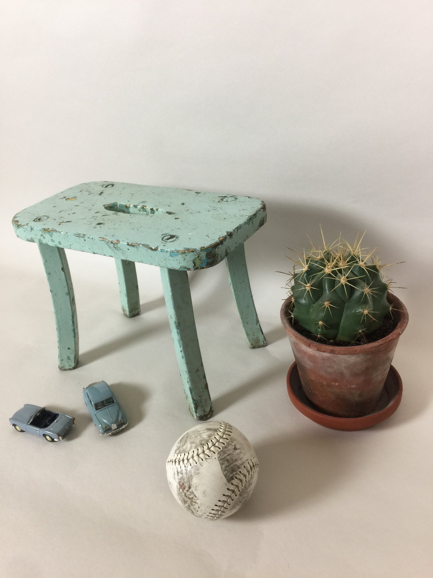 Liten pall med vacker patina