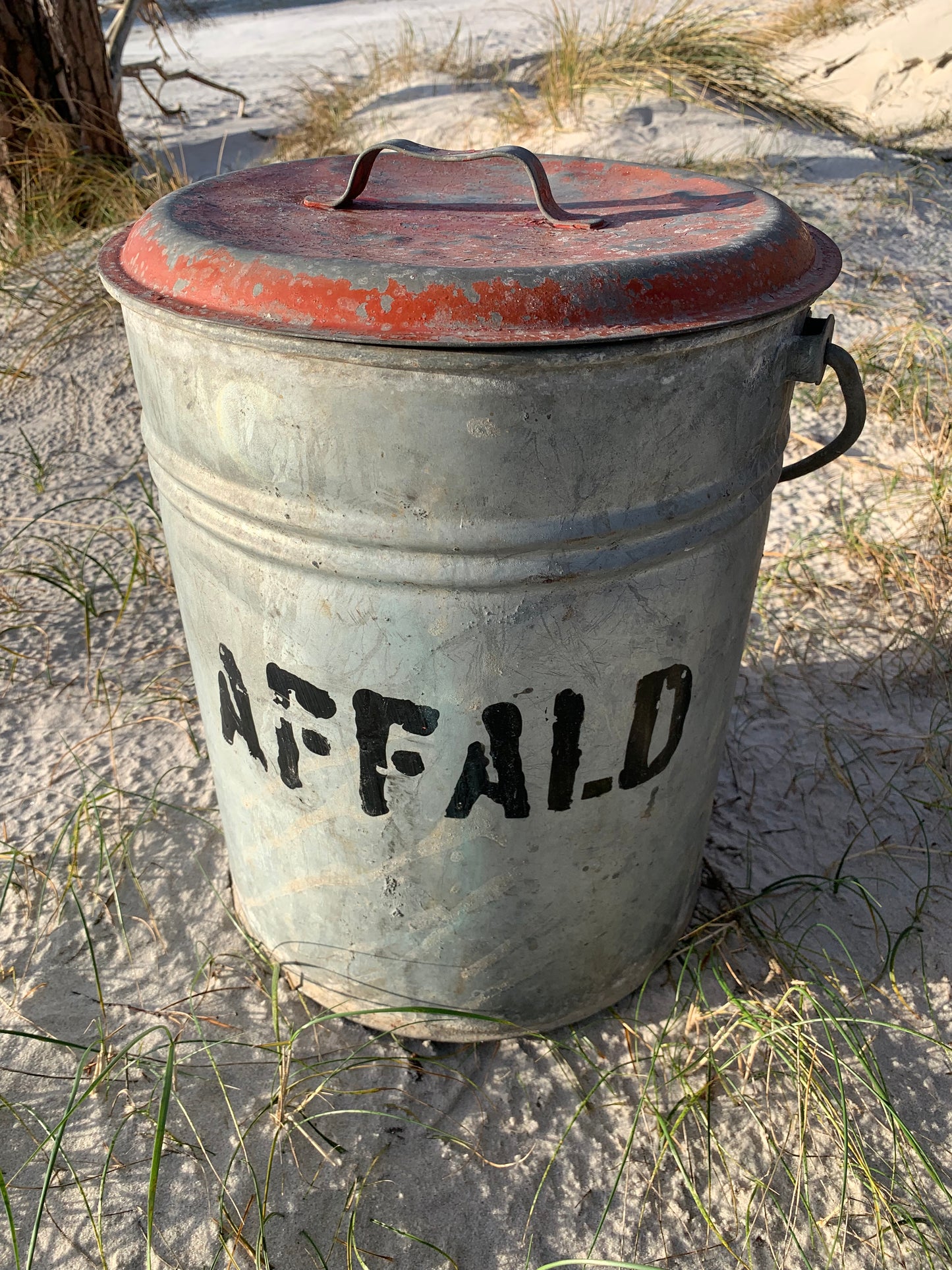 Industriavfallskärl