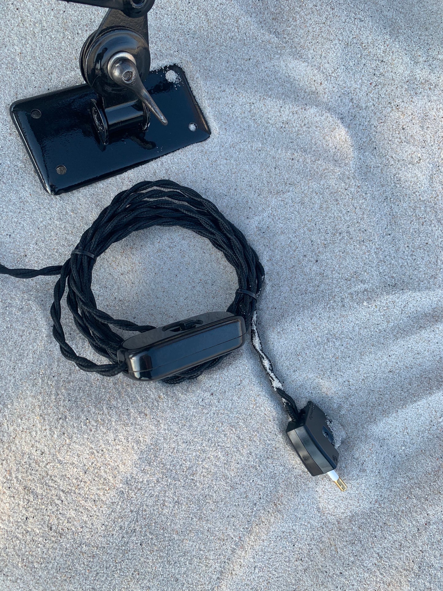 Kaiser Idell 6582 - svart saxlampa