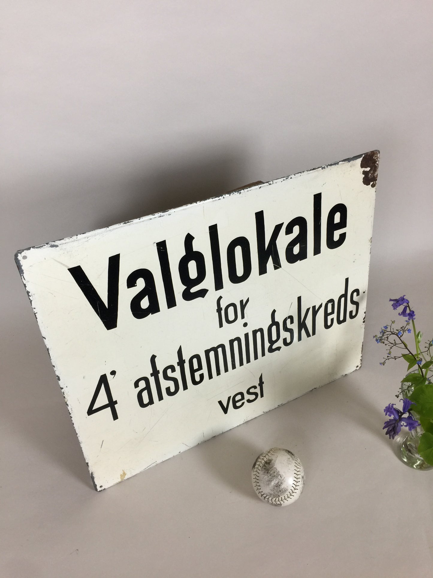 Valskylt 4 Väst