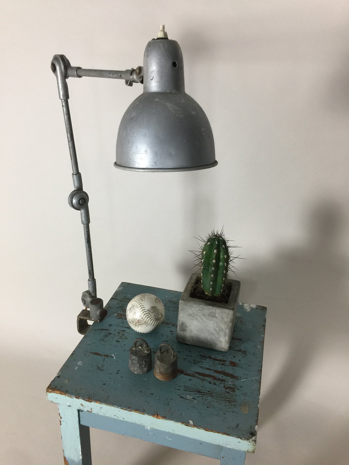Fin industriarkitektlampa