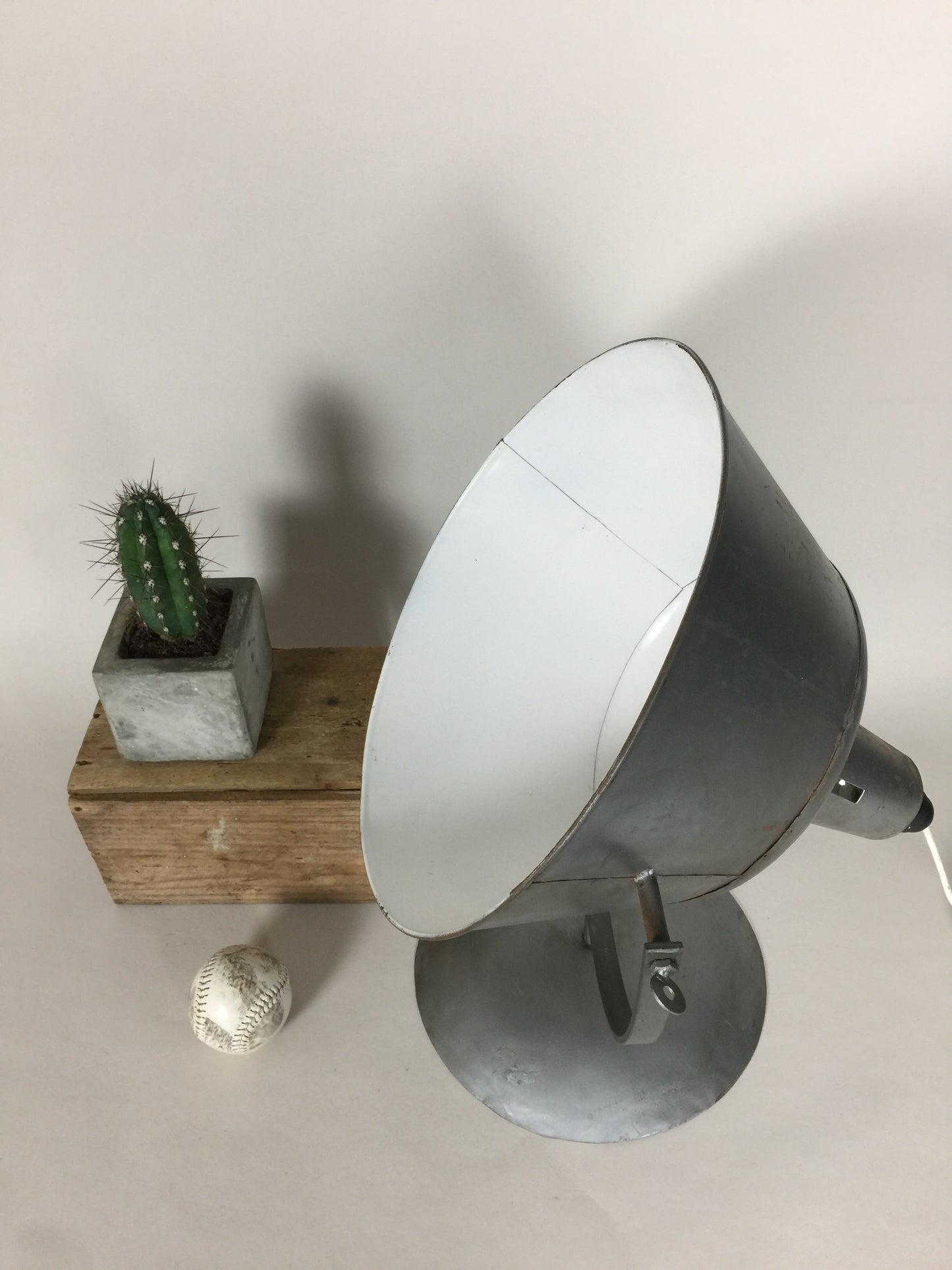 Rå och industriell New Yorker lampa