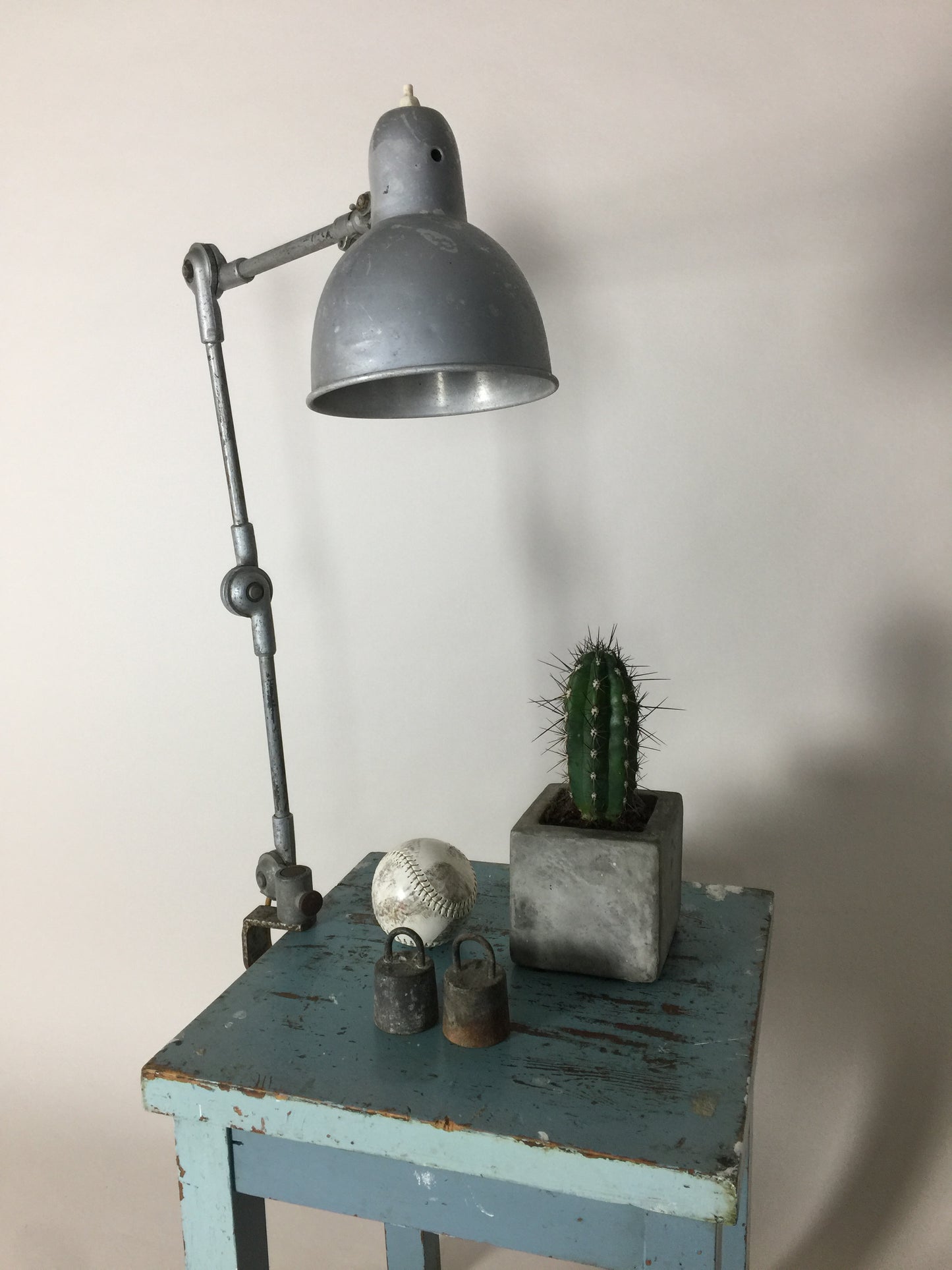 Fin industriarkitektlampa