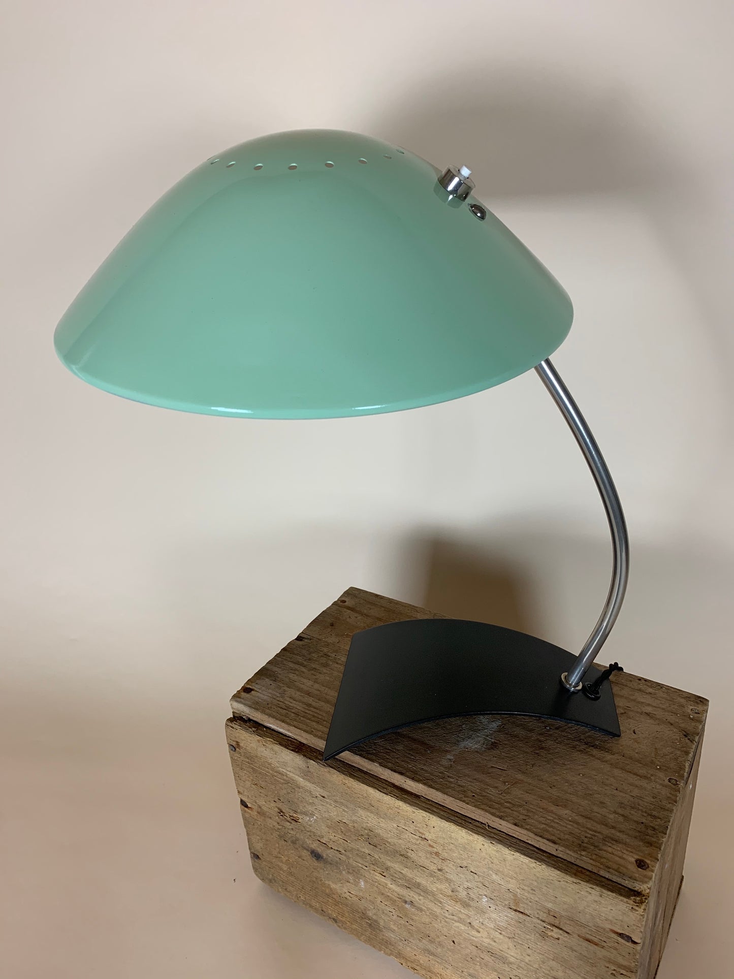 Kaiser Idell 6840