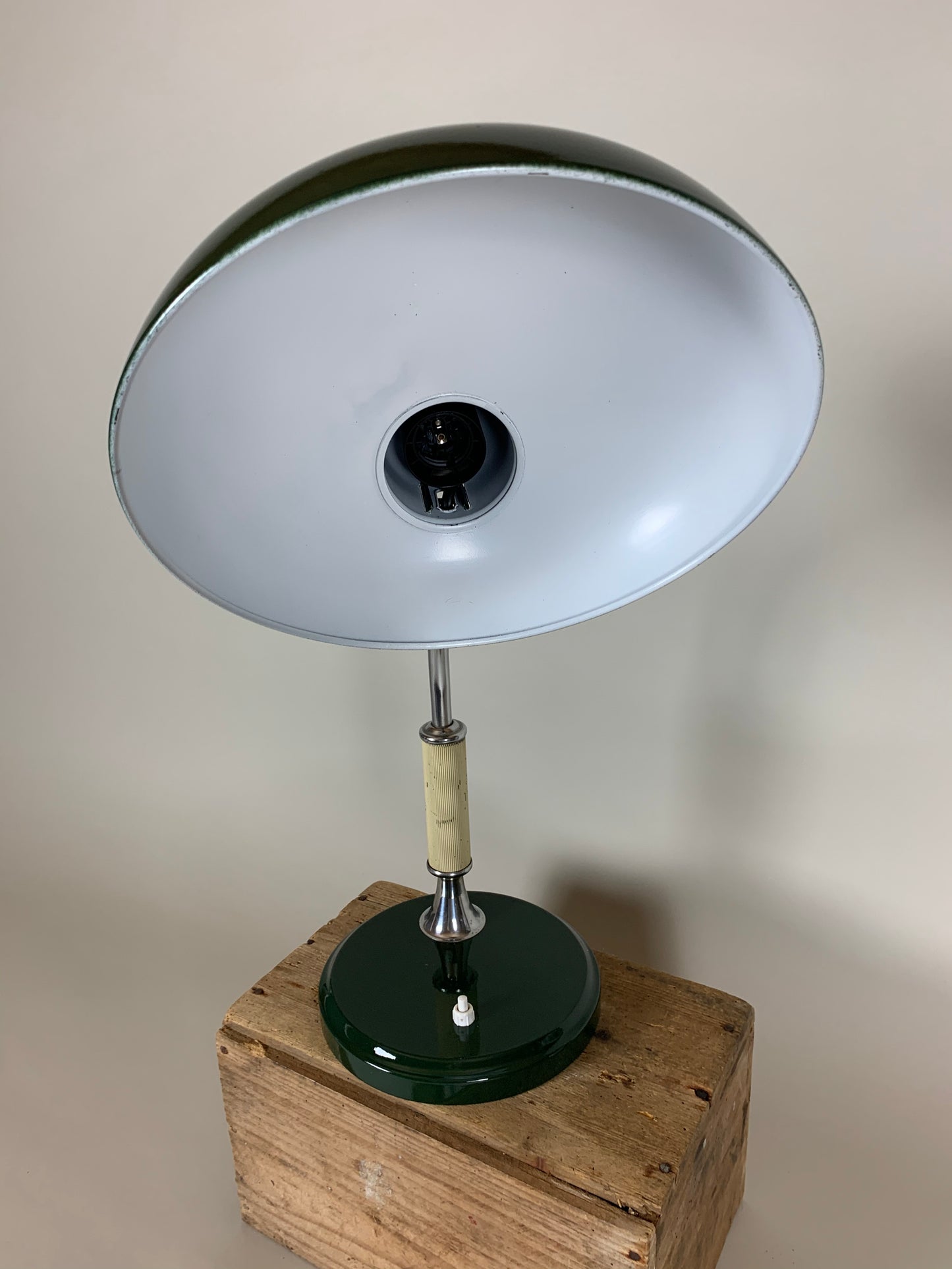 Escolux lampa - Grön