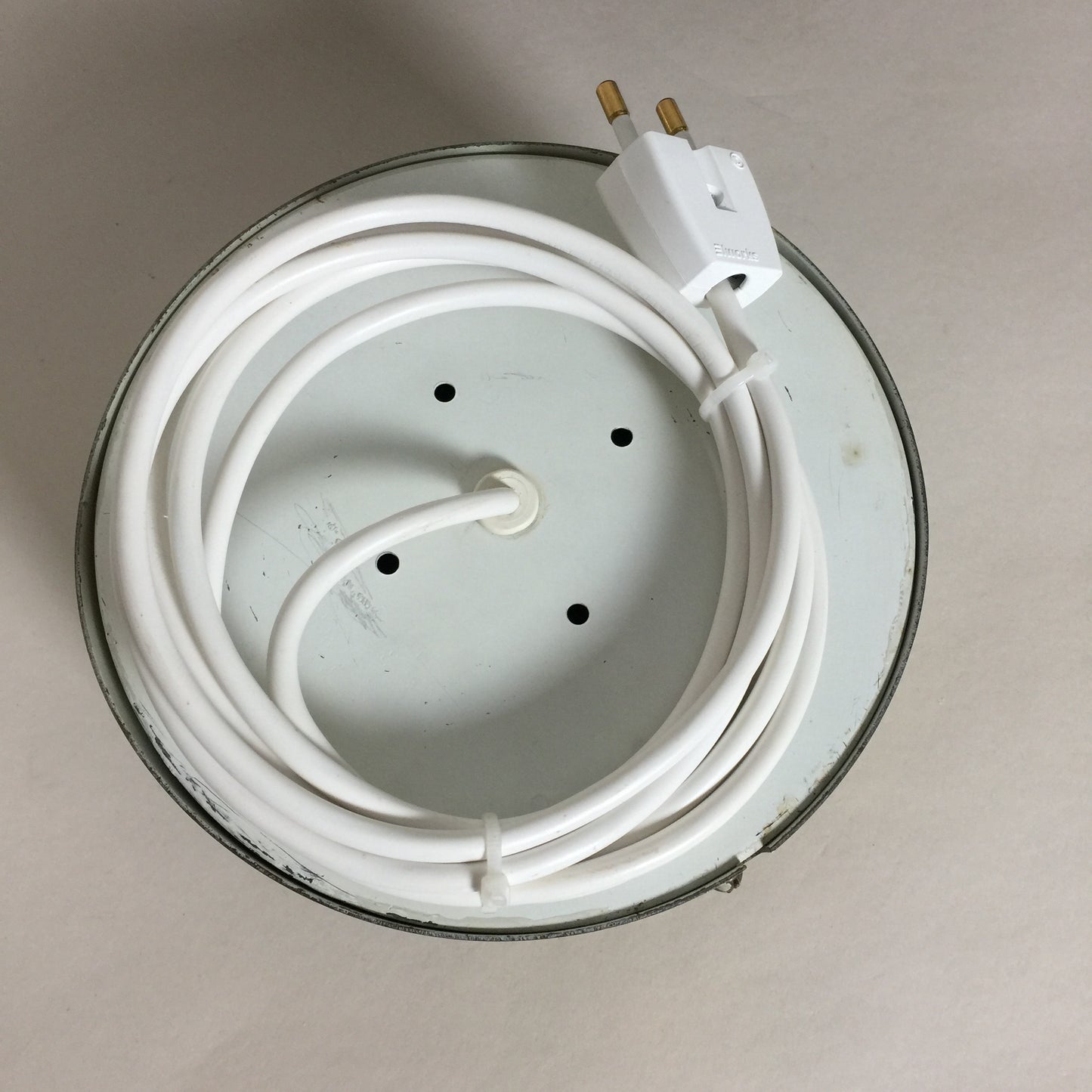 Upplyst skylt i mässing (lampa)