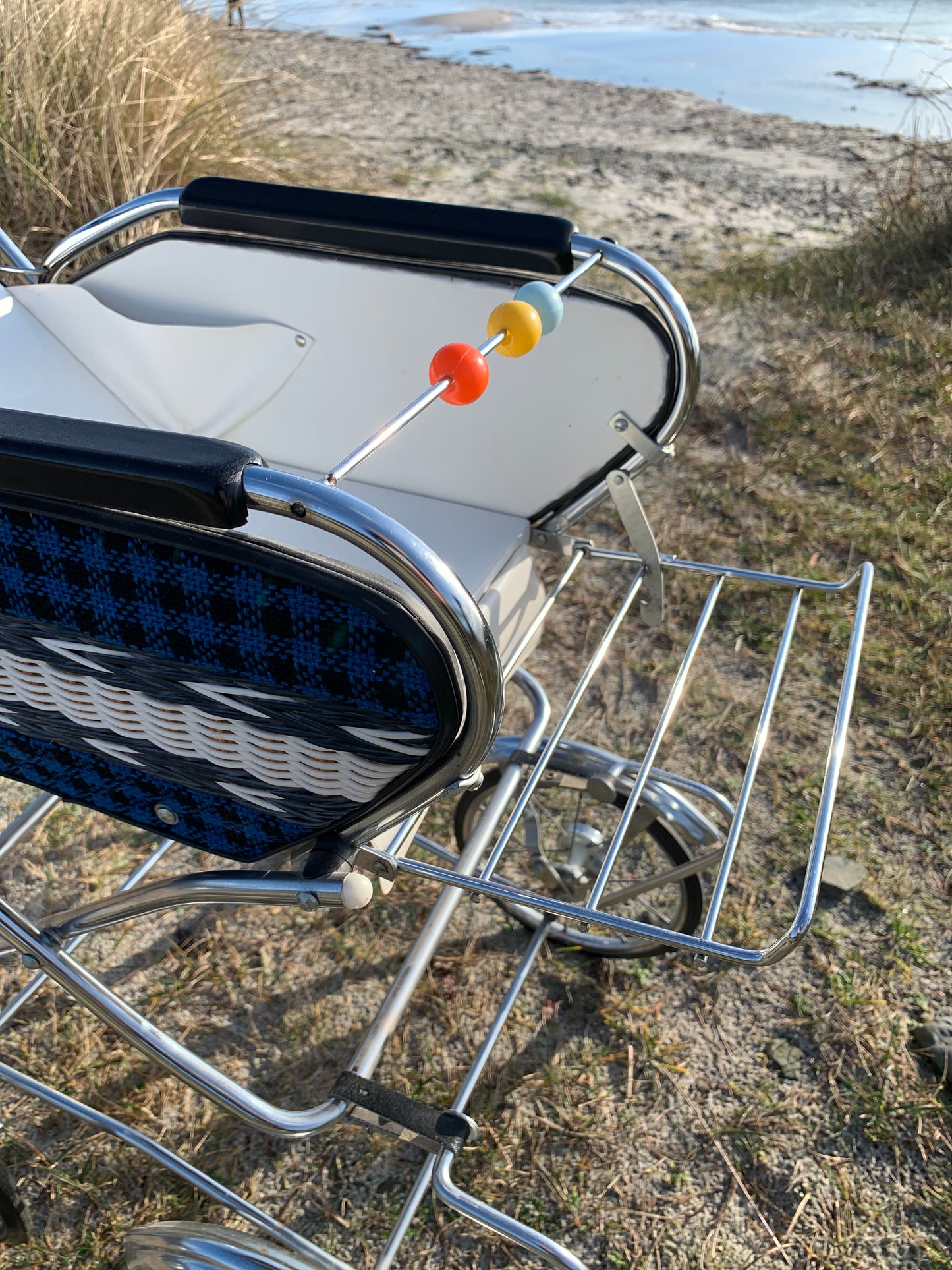 Barnvagn för dockor