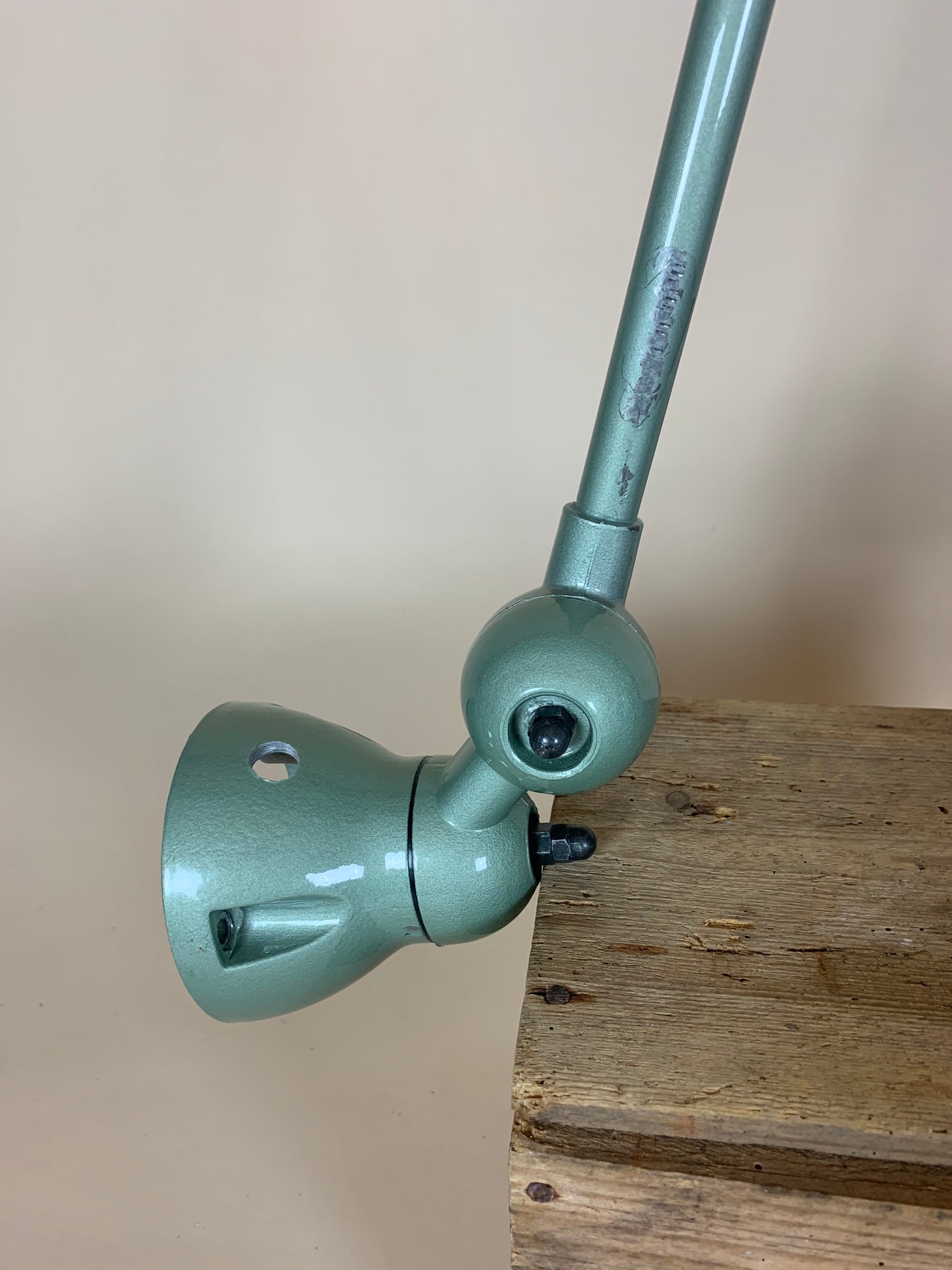 Jieldé vägglampa med två armar - Grön