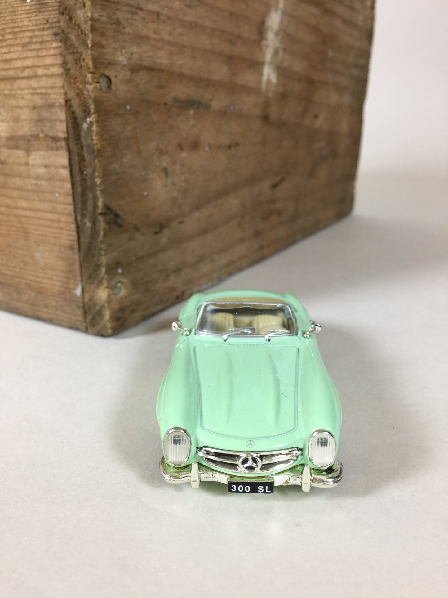 Fin Mercedes 300 Corgi modellbil