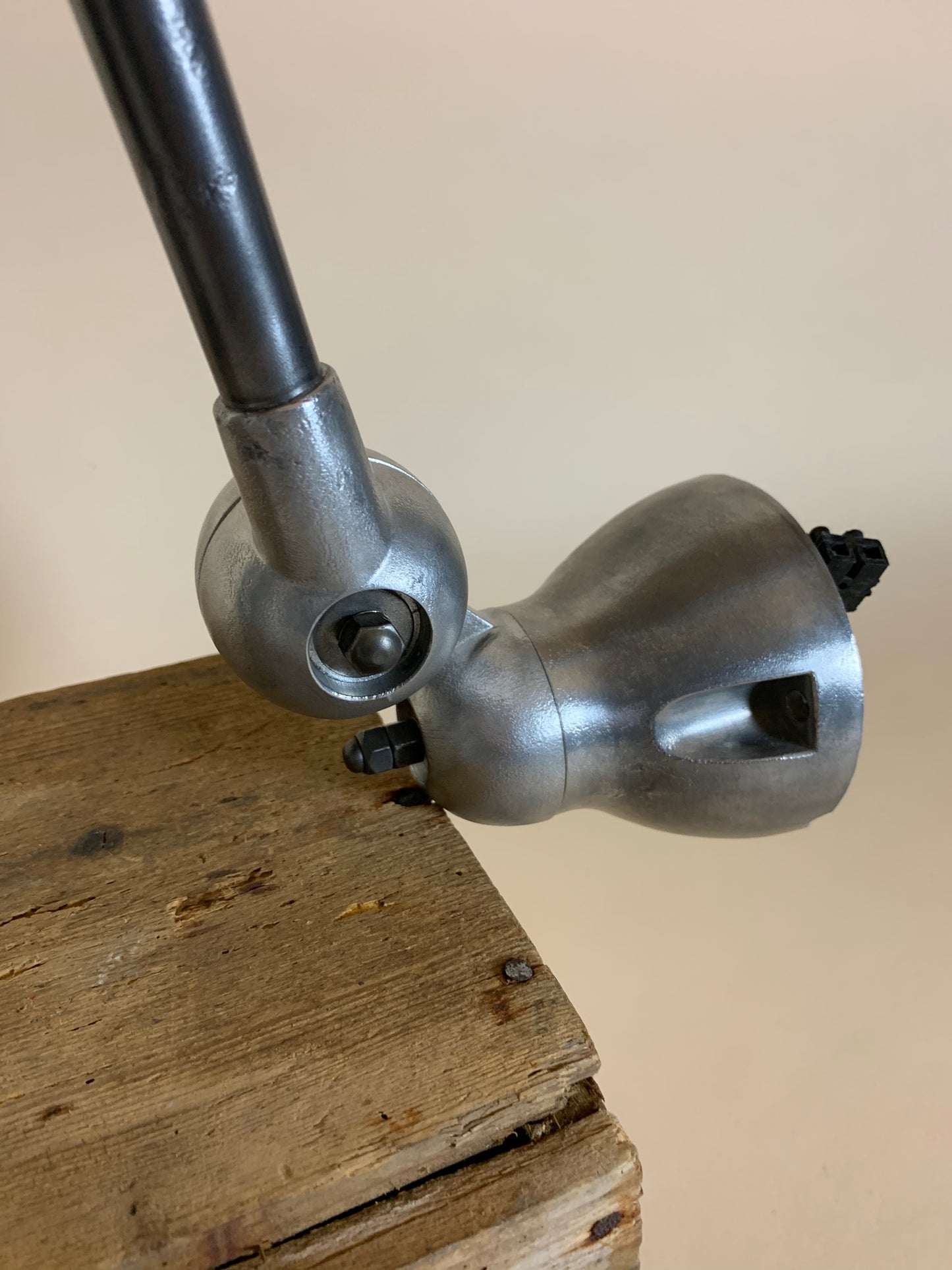 Jieldé vägglampa med 2 armar