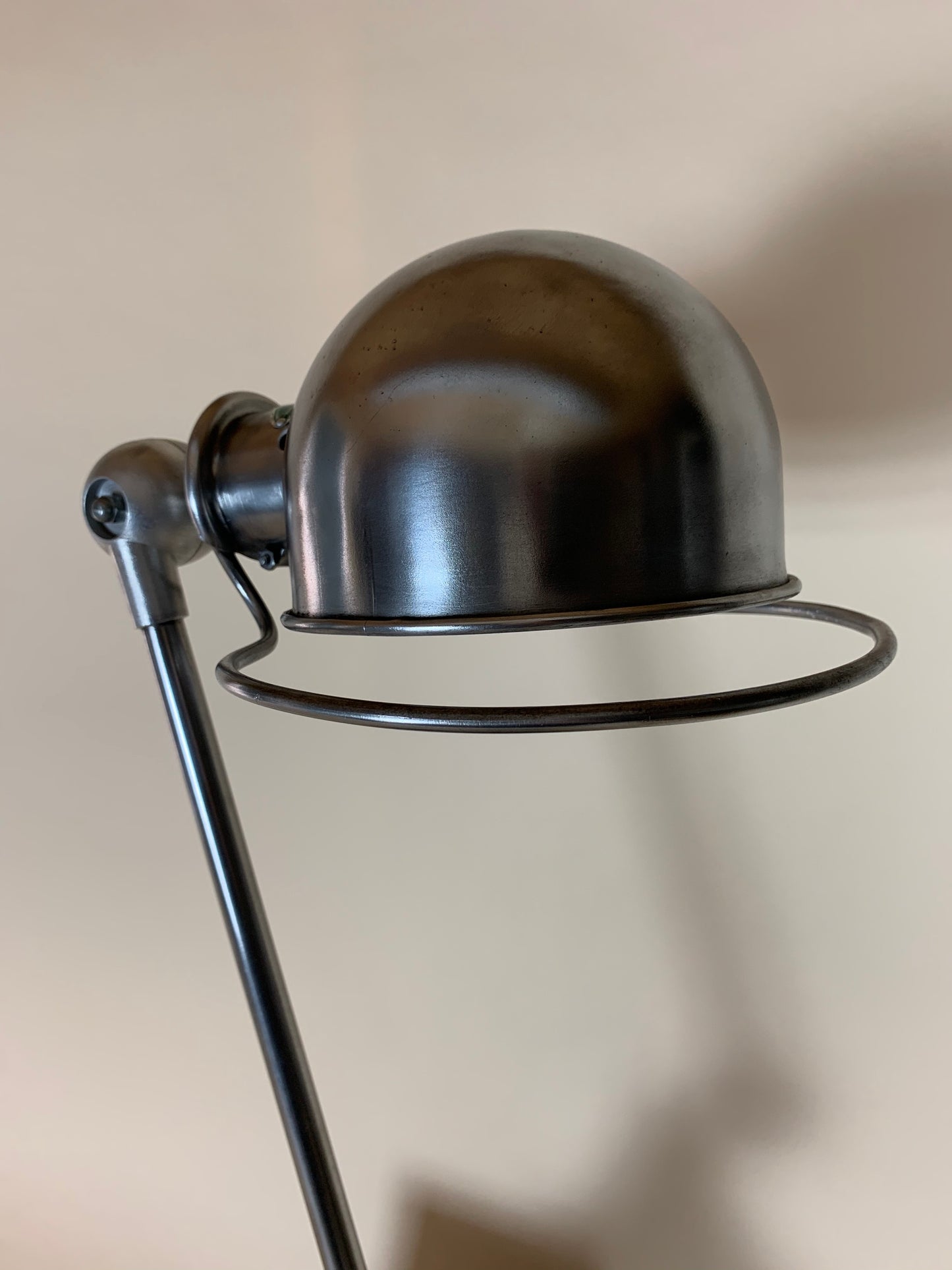 Jieldé lampa med arm och fin fot