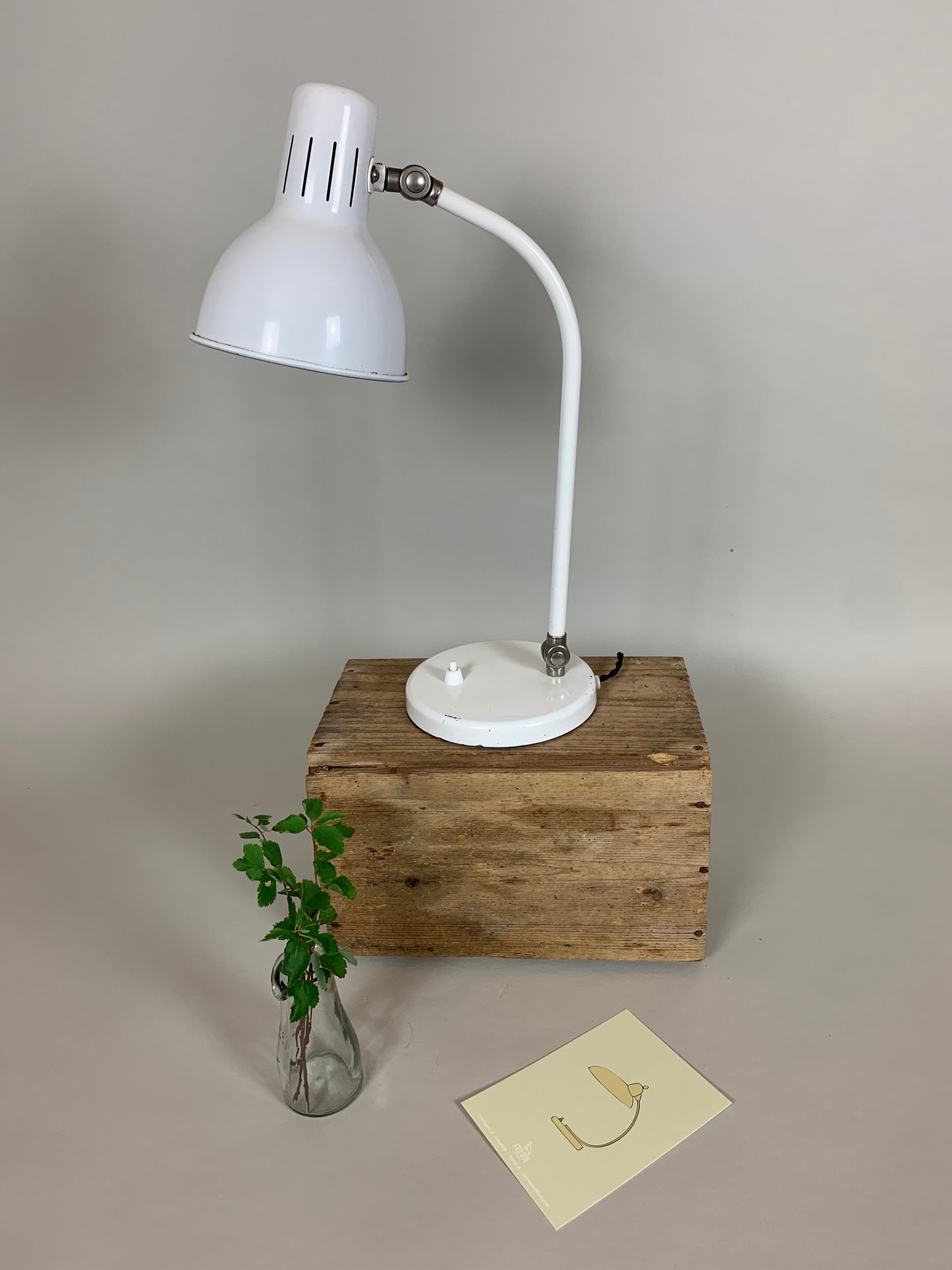 Vintage lampa - Vit