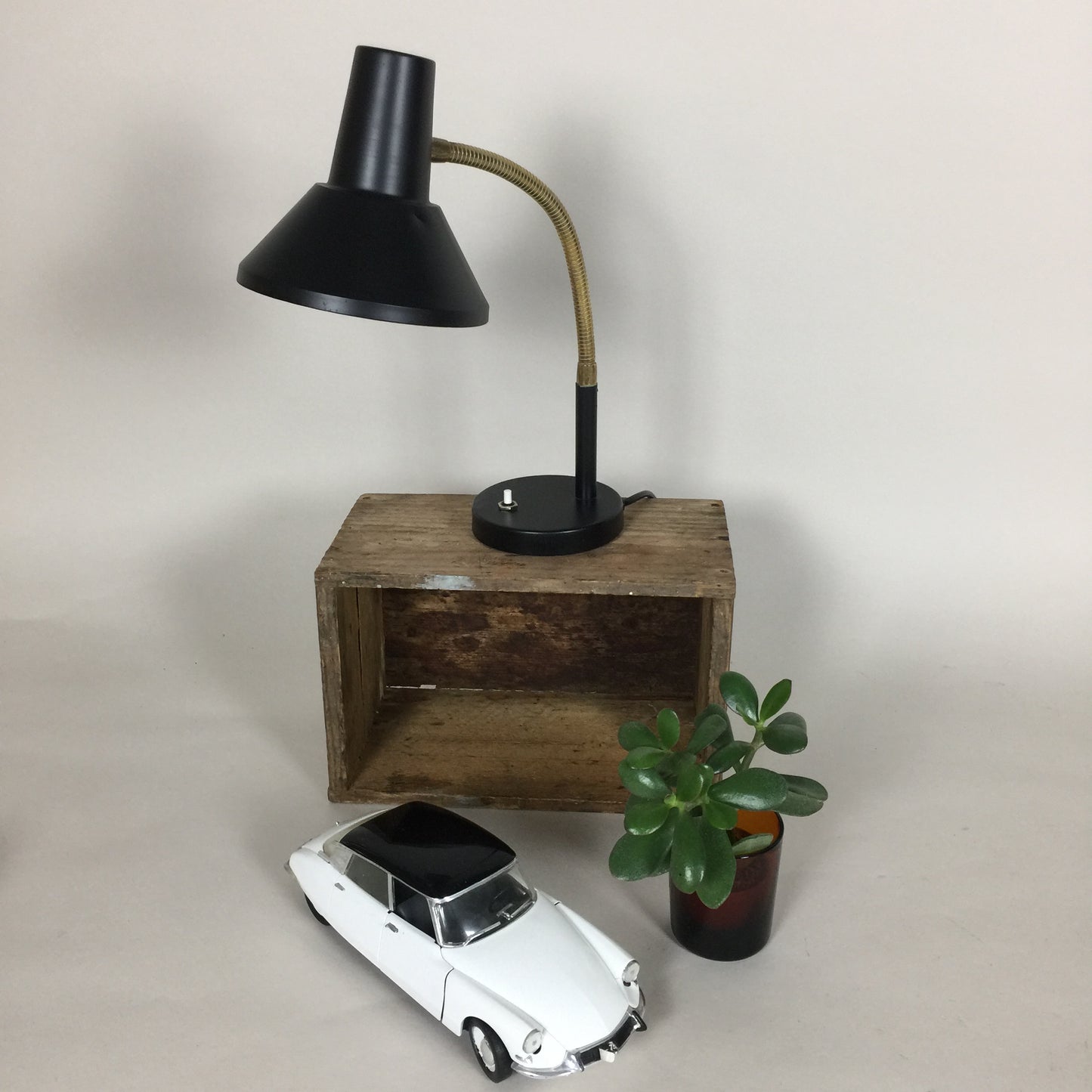 Fin tysk bordslampa med flexarm