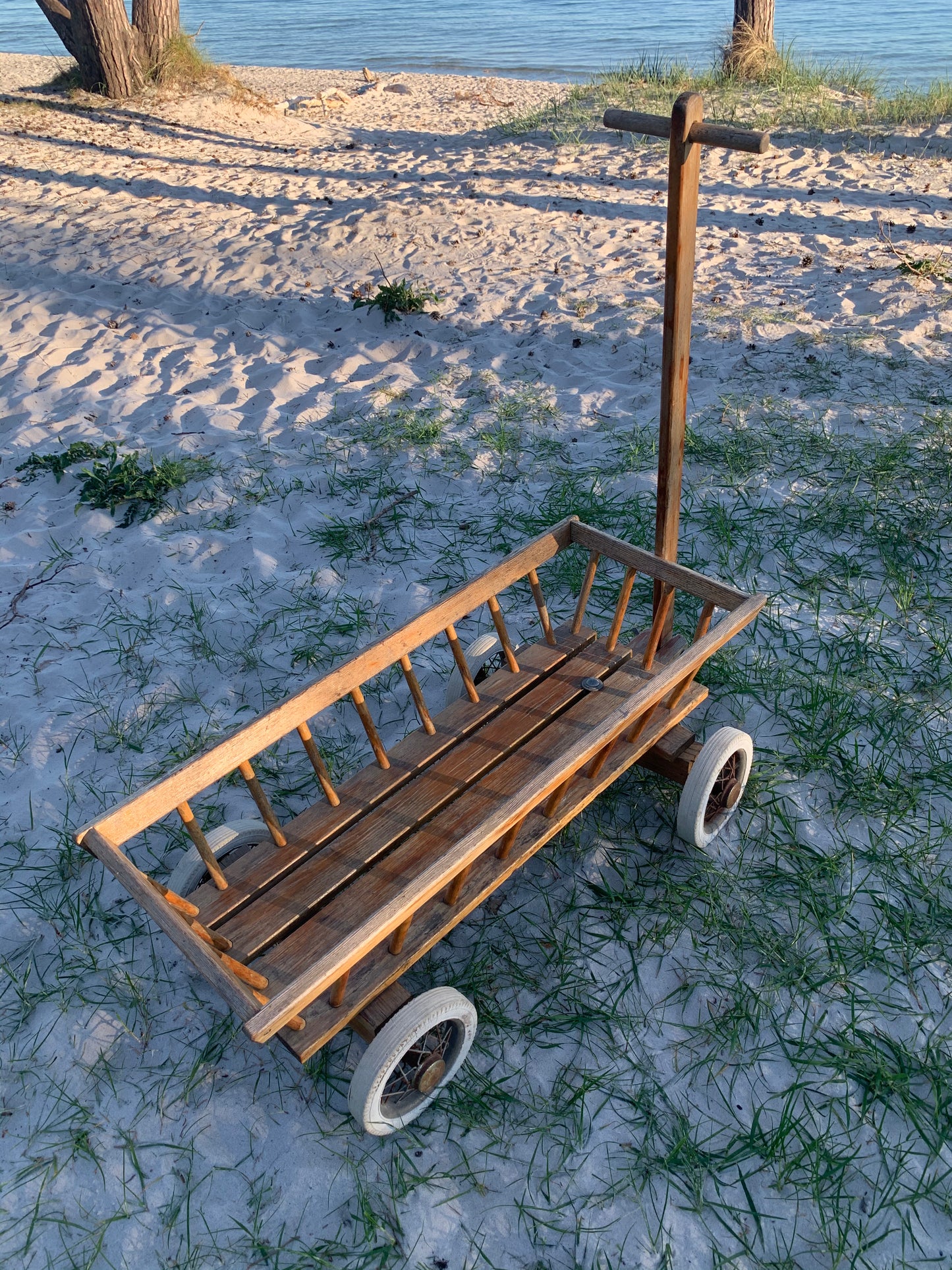 Vacker gammal bärgningsbil