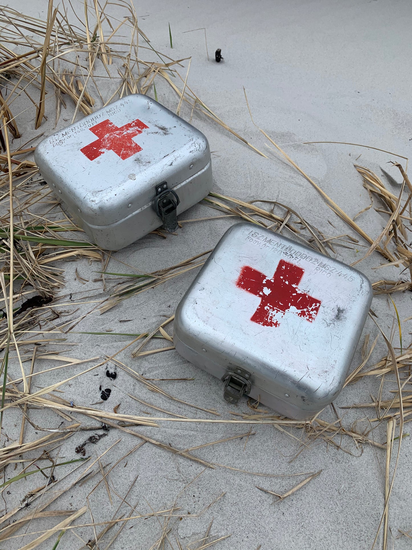 Röda korset box - Priset är pr PCS.