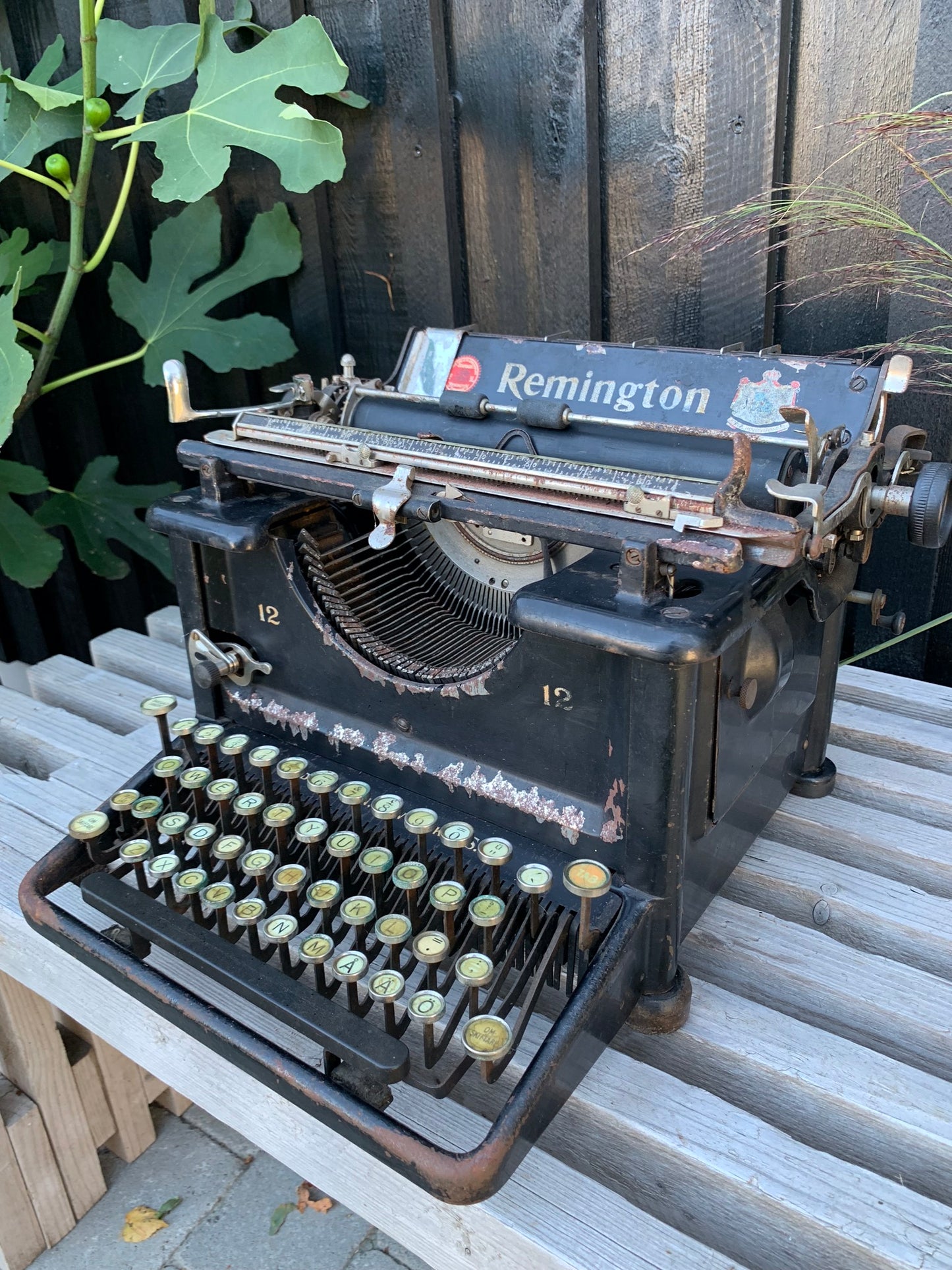 Remington skrivmaskin med vacker patina