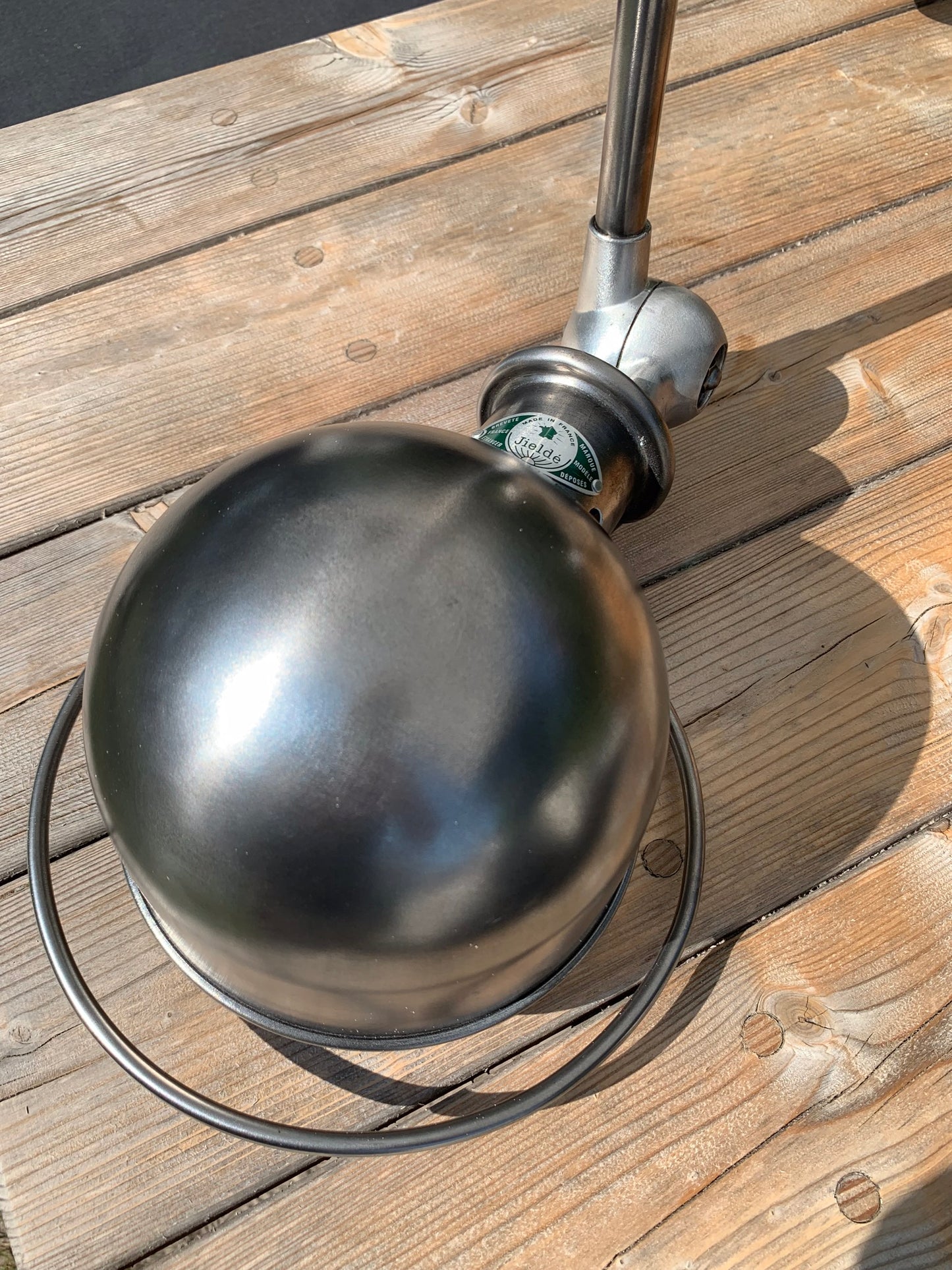 Jieldé vägglampa med två armar och strömbrytare