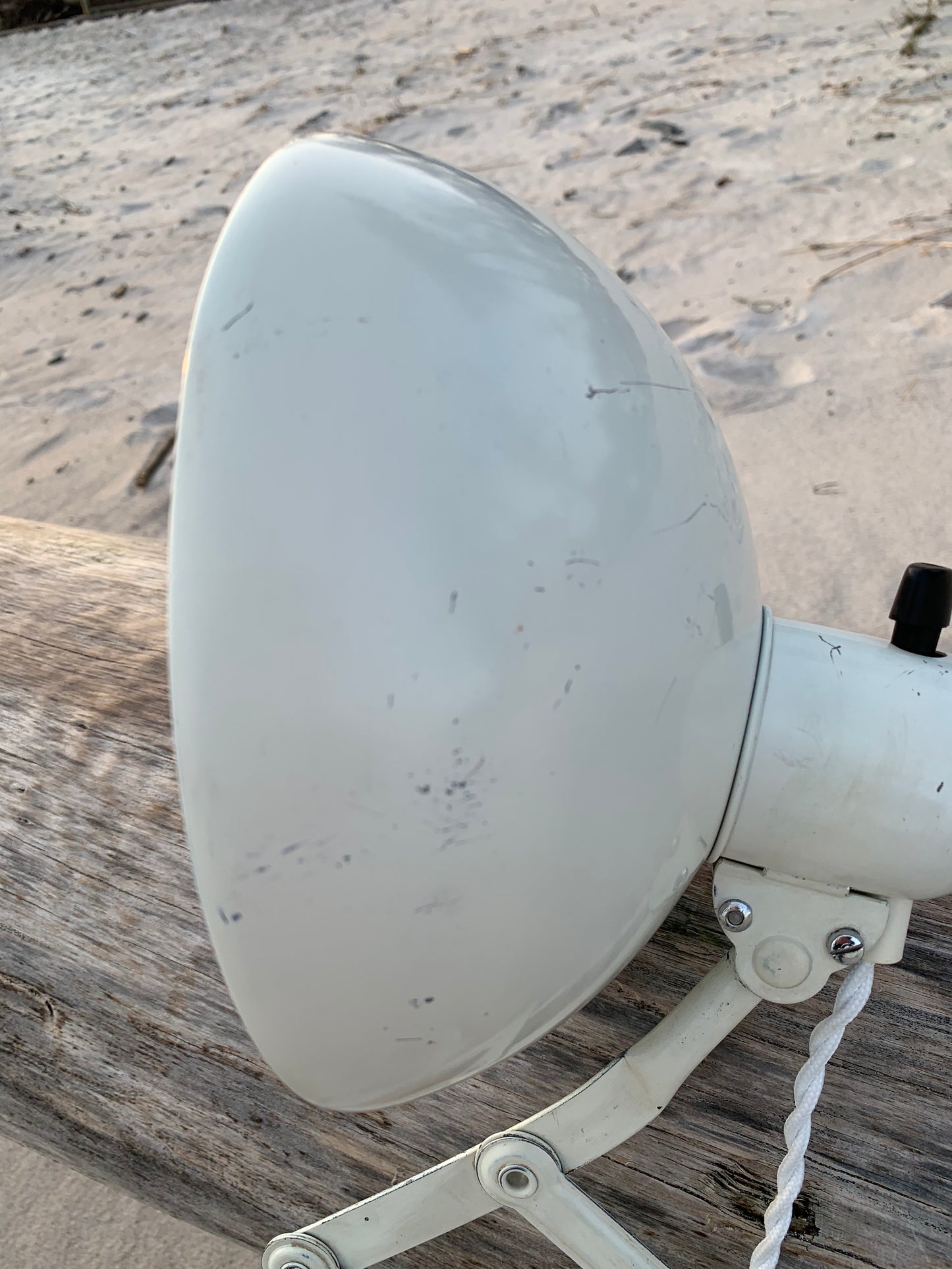 Kaiser Idell 6718 saxlampa - Vit