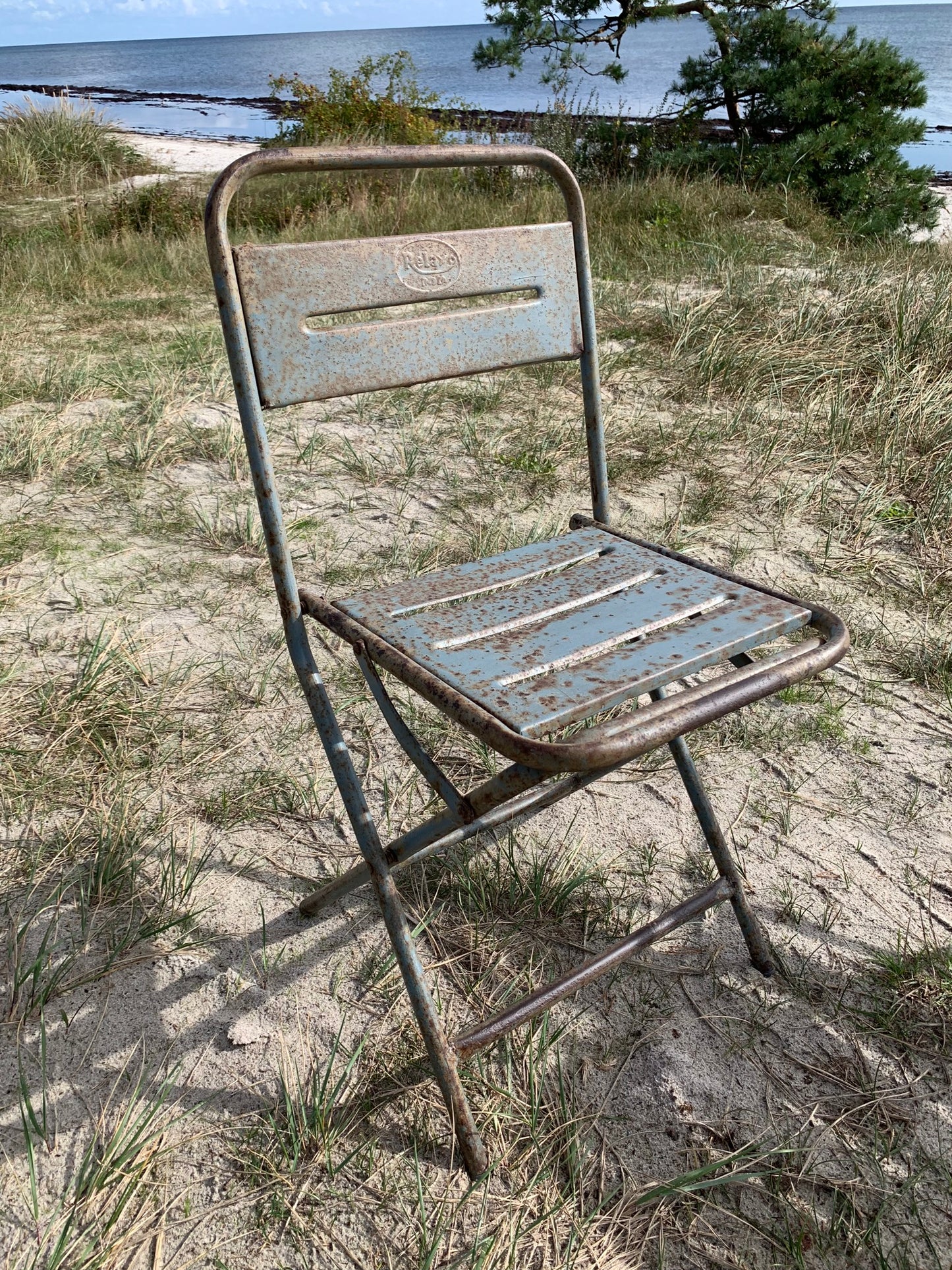 Raw fällstol med patina - priset är pr PCS.