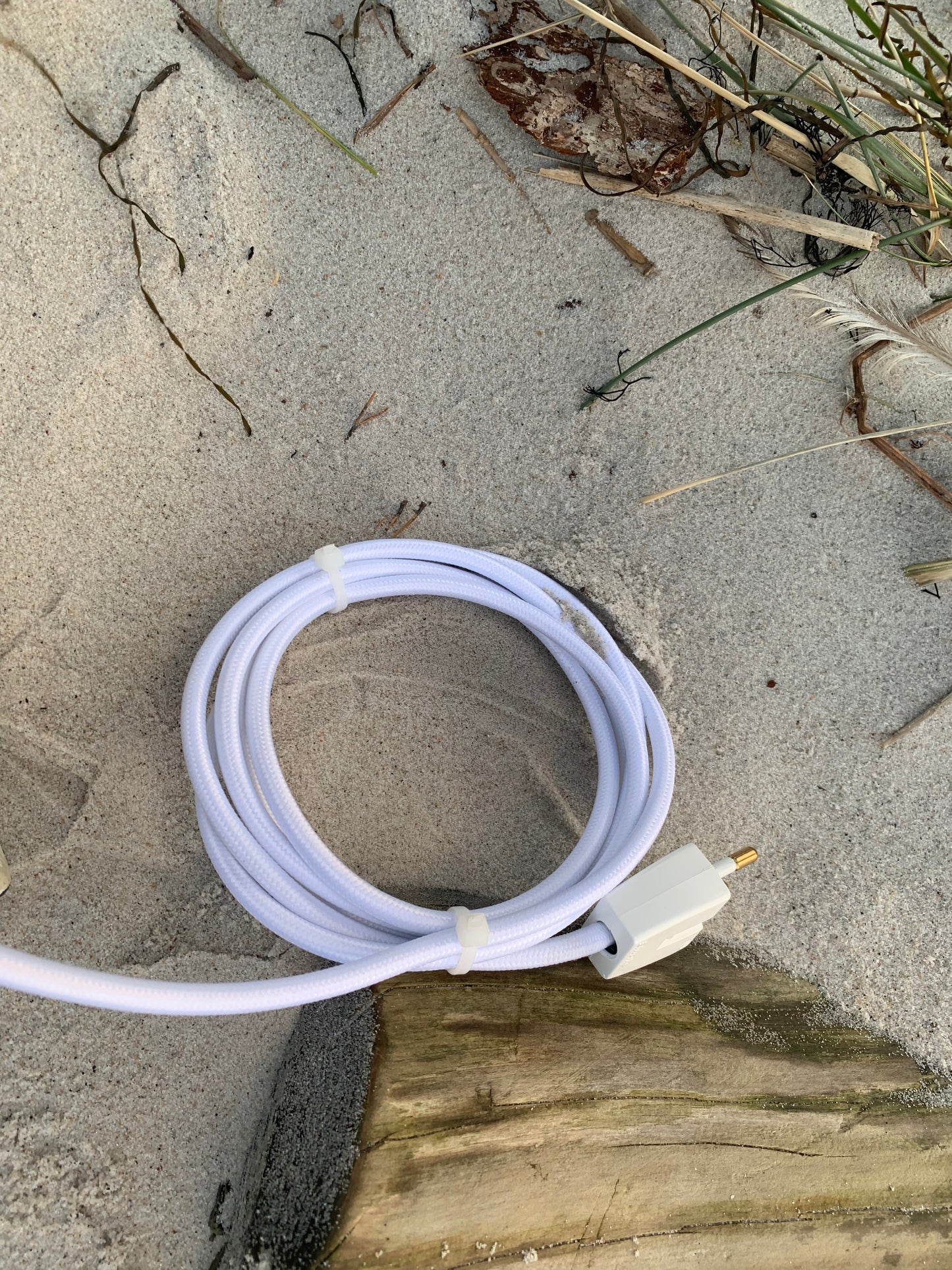 Kaiser Idell 6718 - Vit