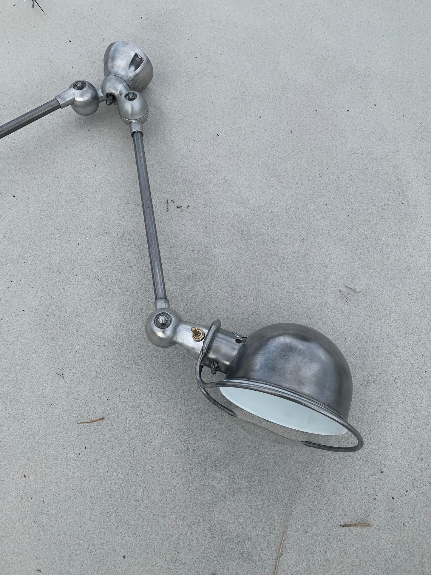 Jieldé tak- eller vägglampa med två armar