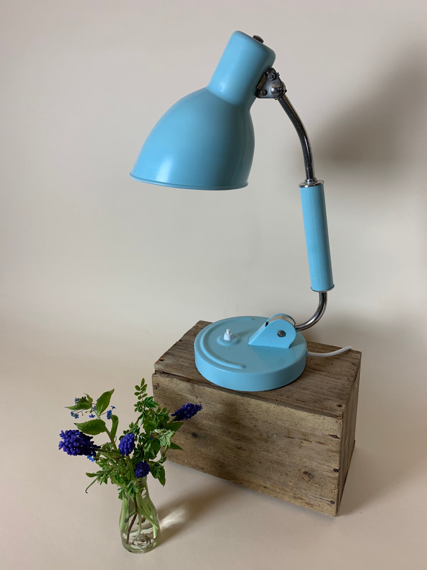Vintage lampa designad av Christian Dell för Koranda