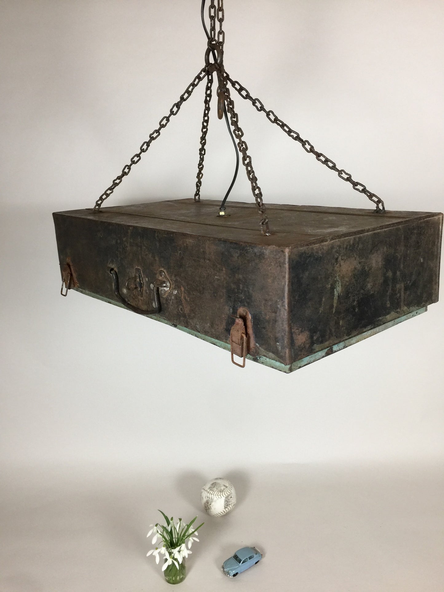 Riktigt rå lampa för de modiga