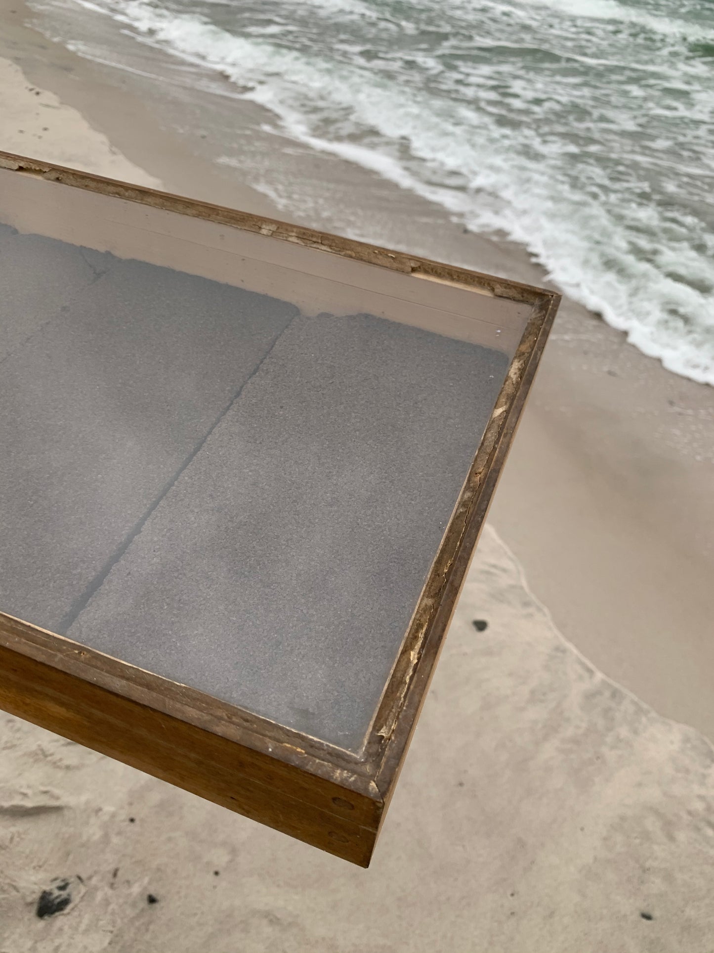 Glasmonter för visning och förvaring