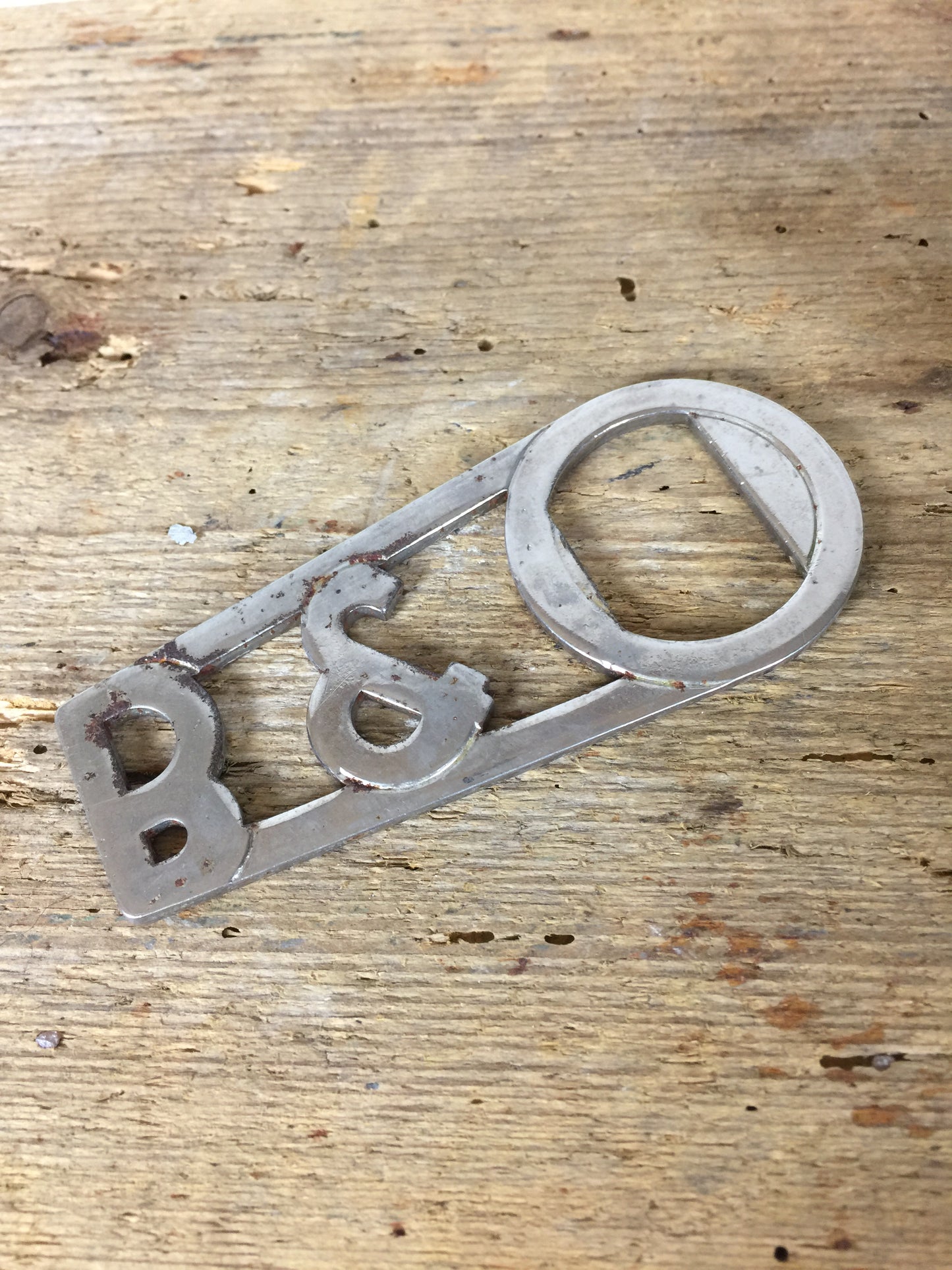 Annonsplockare från B&O med patina