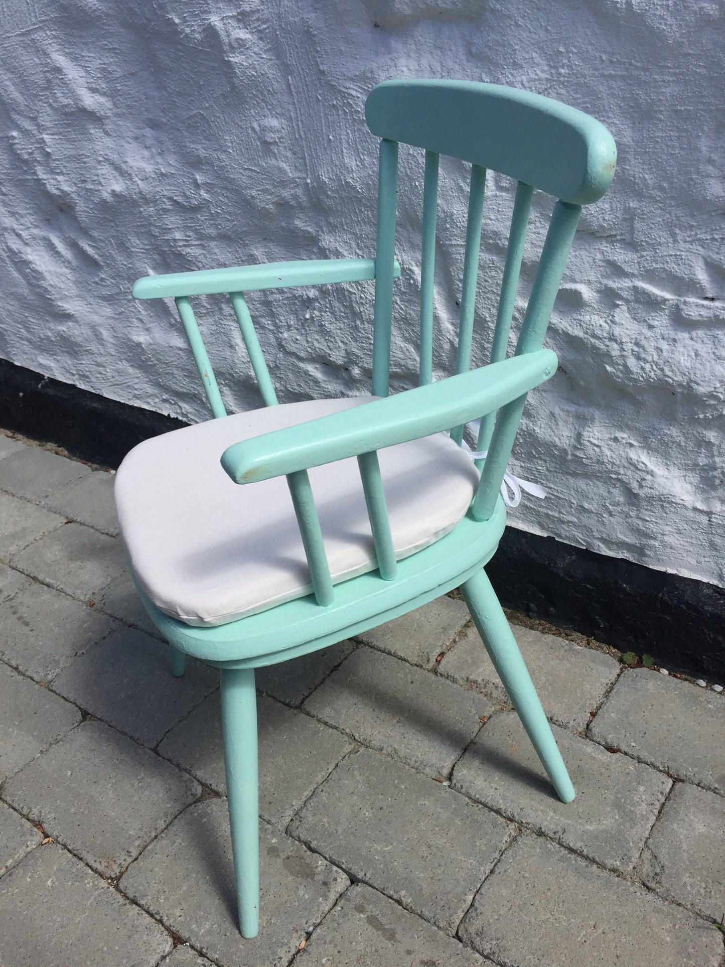 Vacker sittvagn för barn