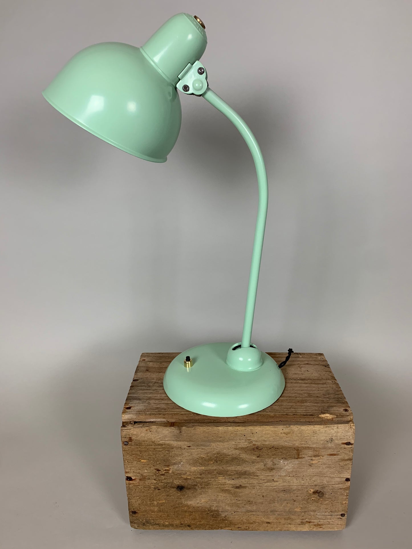Kaiser Idell 6551 - Mintgrön