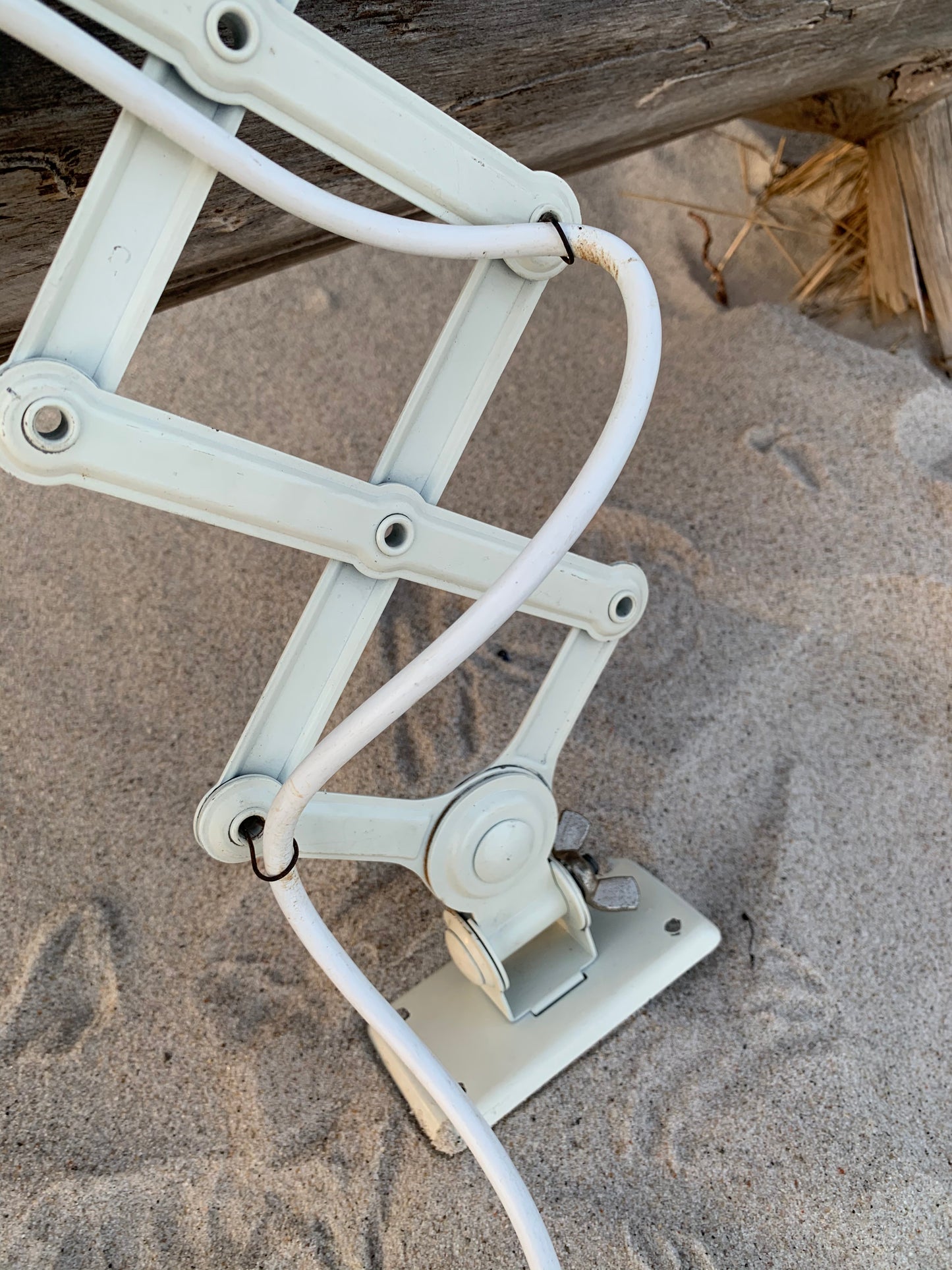 Kaiser Idell 6718 saxlampa - Vit