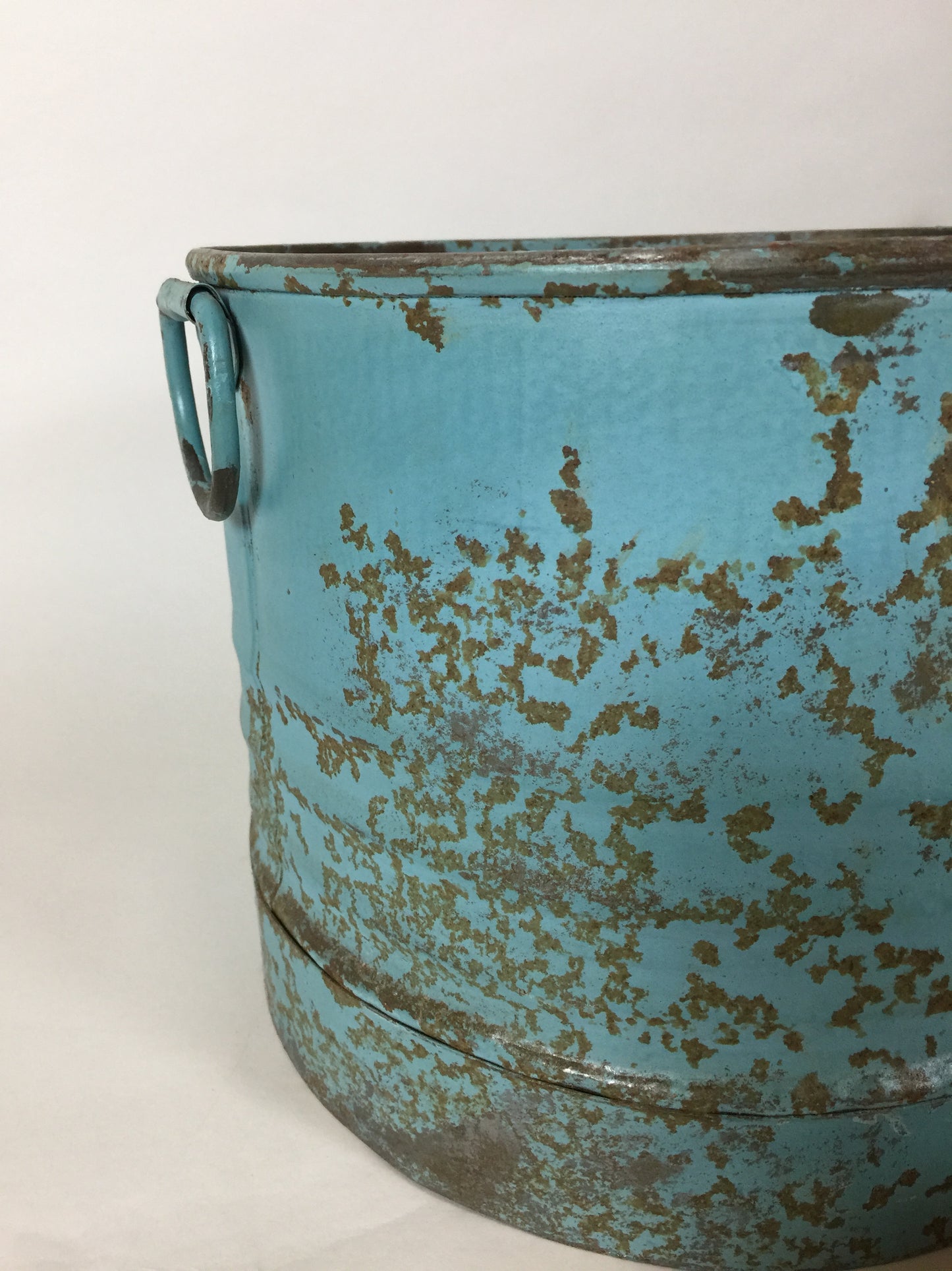 Raw kruka skydd eller metall förvaringskärl