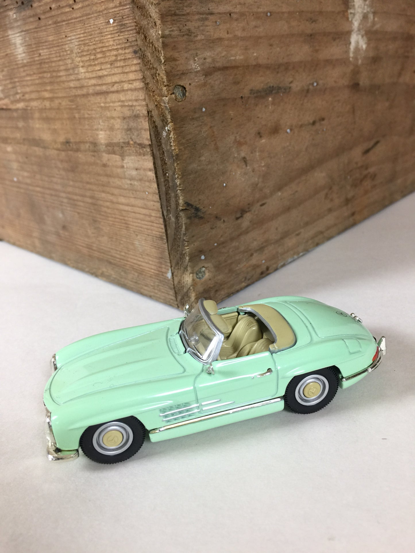 Fin Mercedes 300 Corgi modellbil