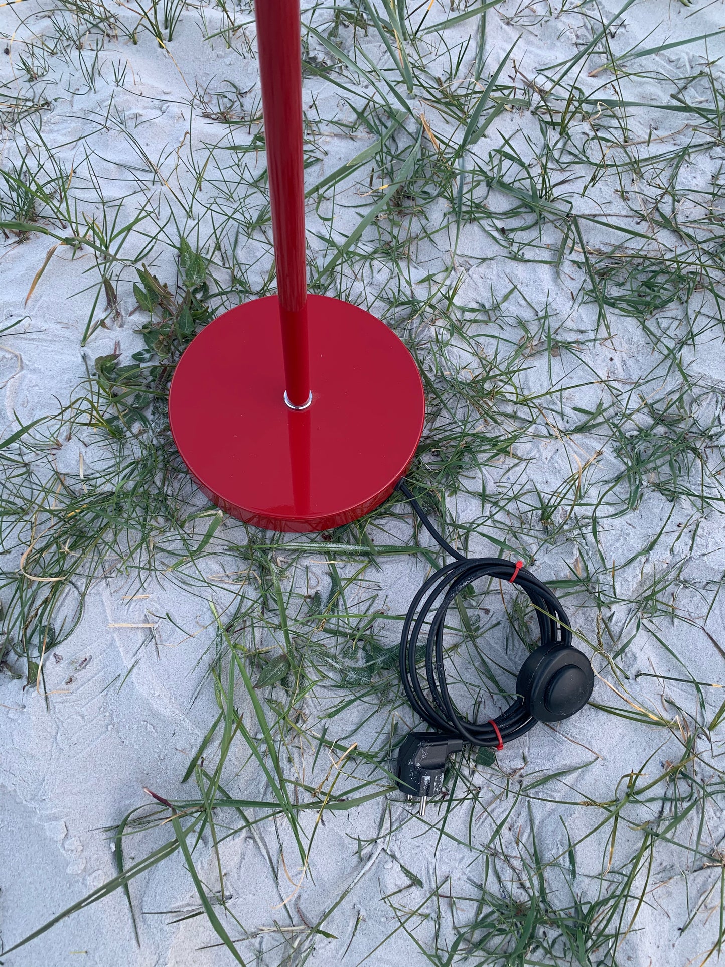 Kaiser Idell 6580 F golvlampa - Röd