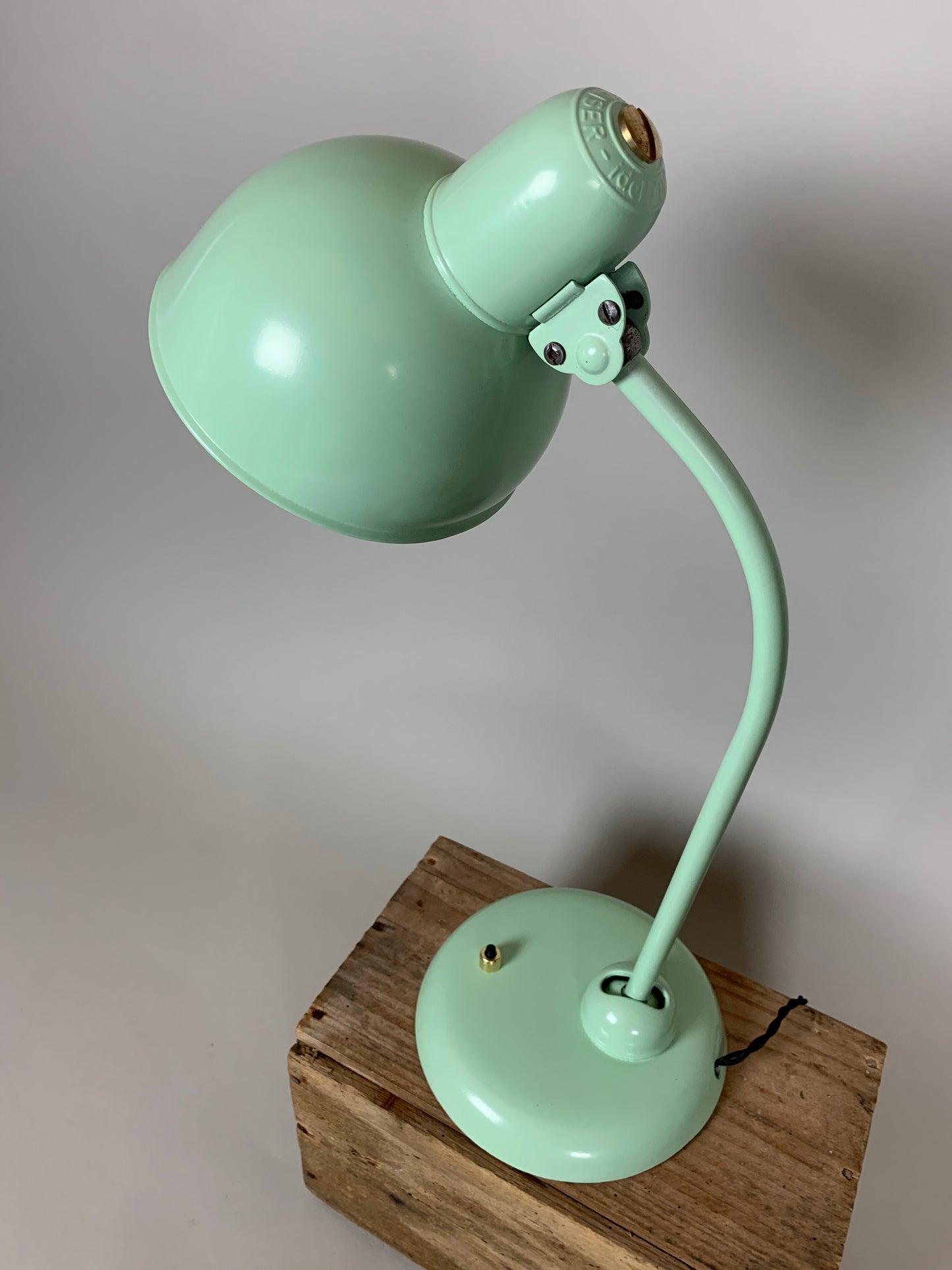 Kaiser Idell 6551 - Mintgrön