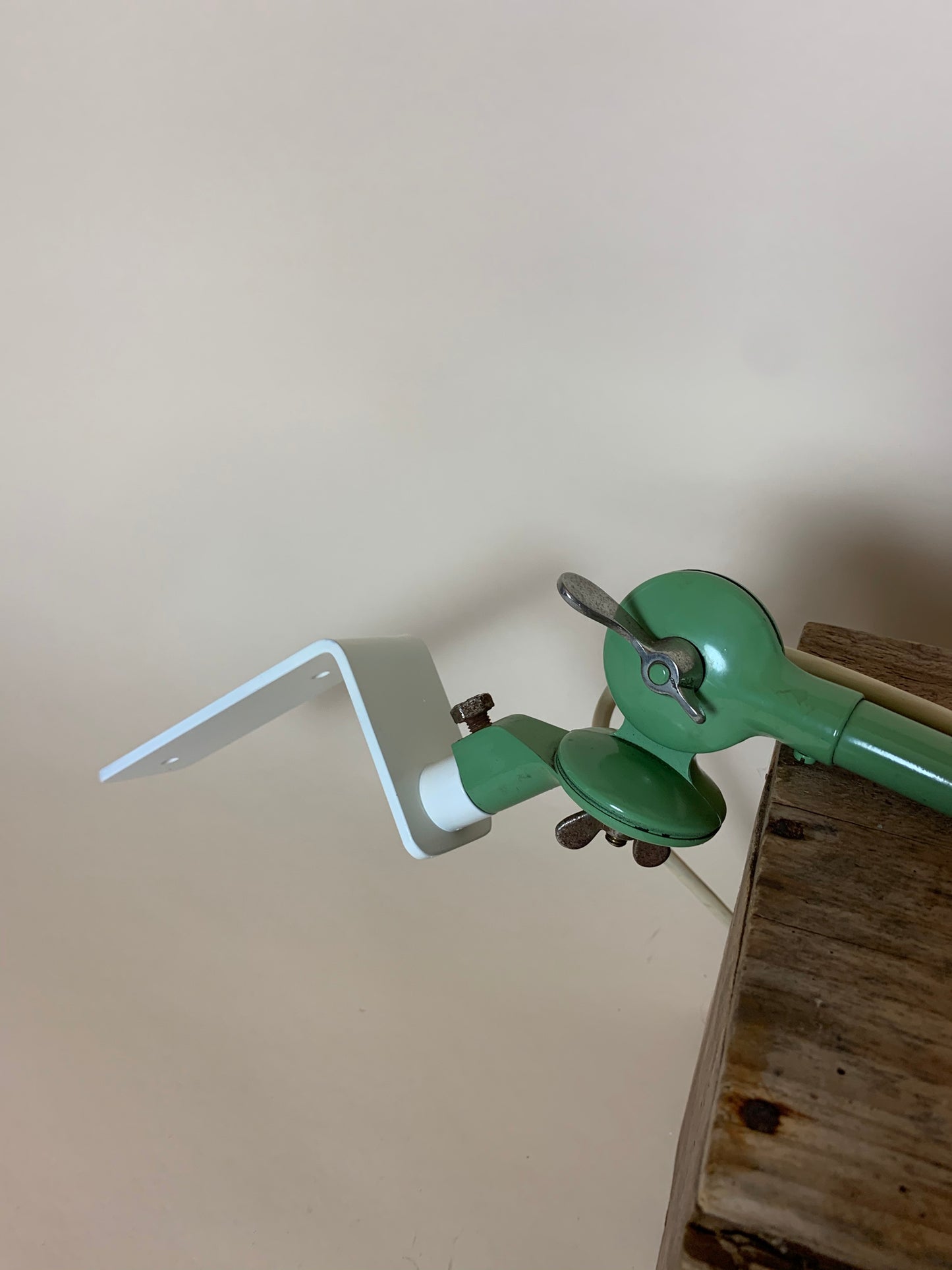 Christian Dell designade teleskopisk vägglampa arkitektlampa ISIS
