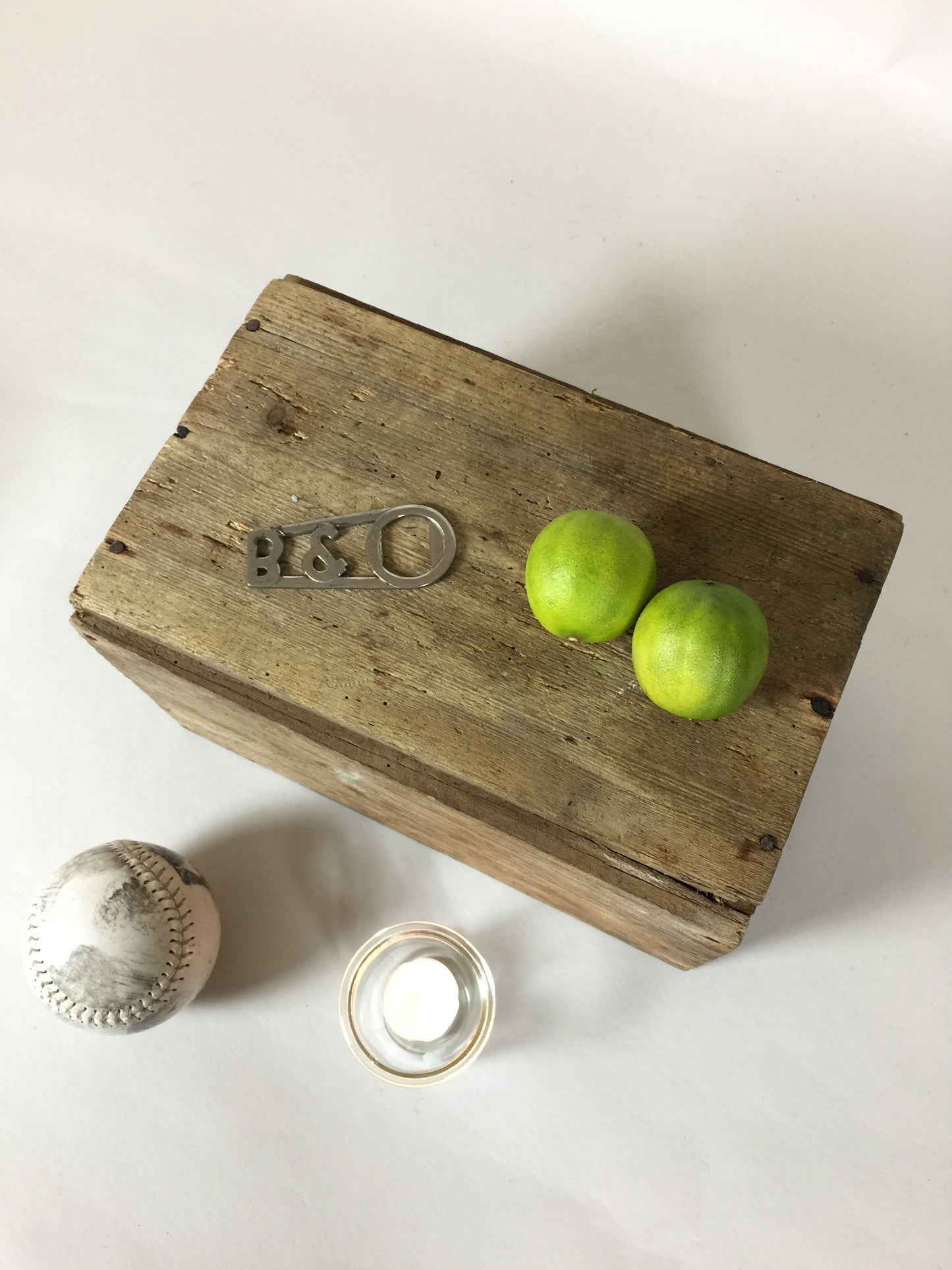 Annonsplockare från B&O med patina