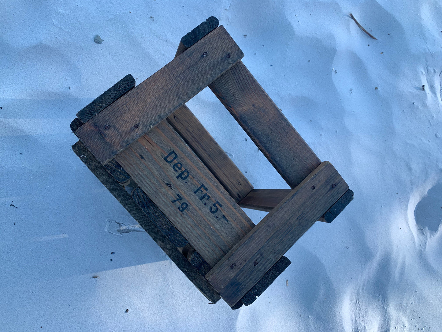 Fin och dekorativ trälåda från 1970-talet