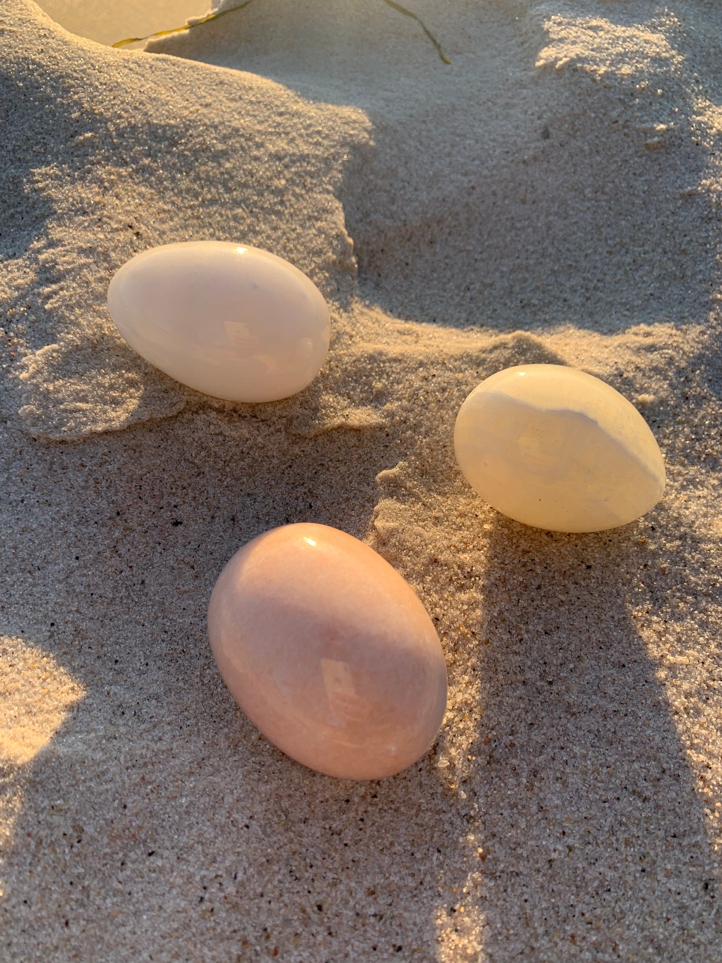 3 dekorativa marmorägg