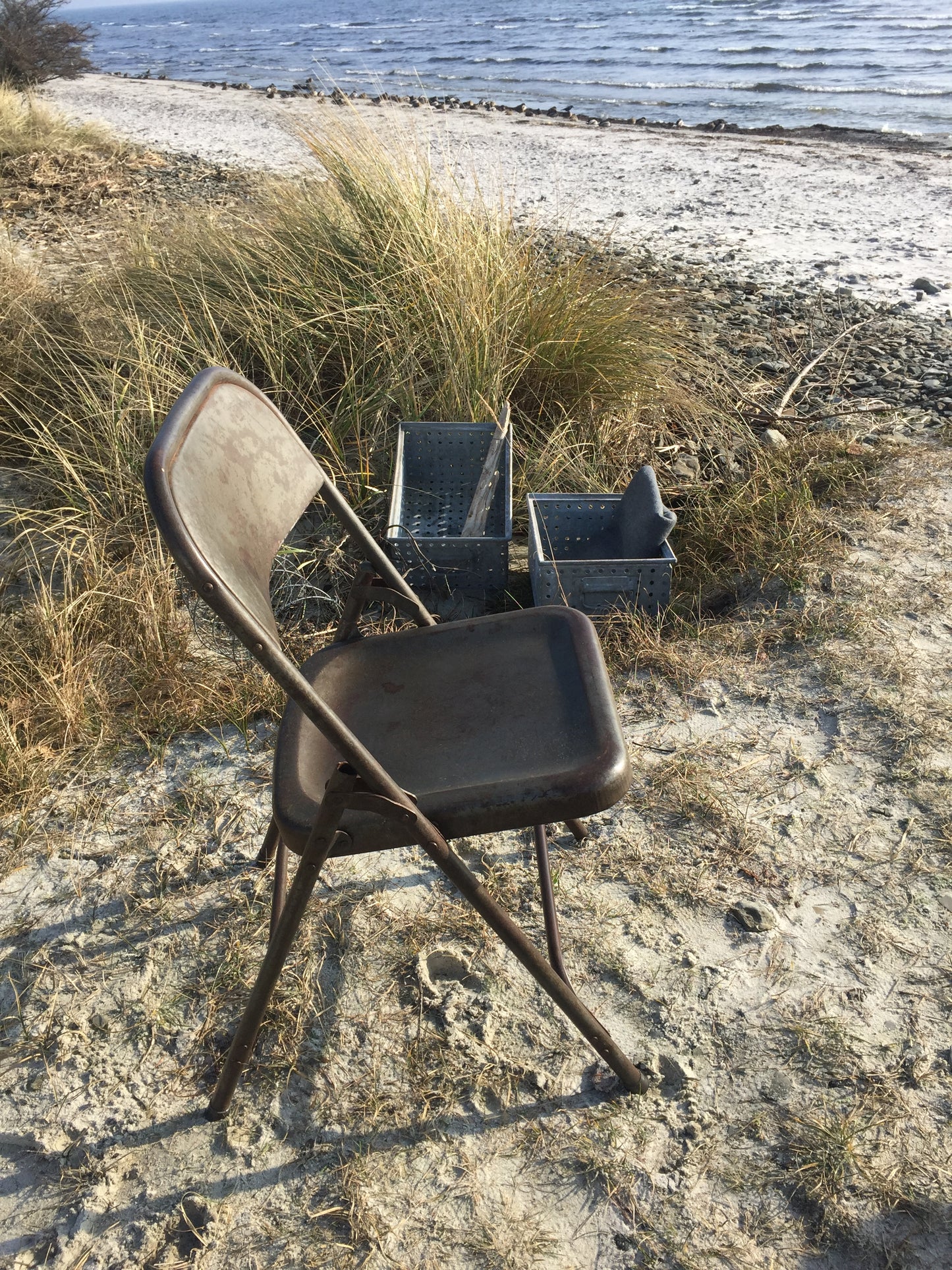 Rå och vacker cargo fällstol i metall (Priset är per styck)